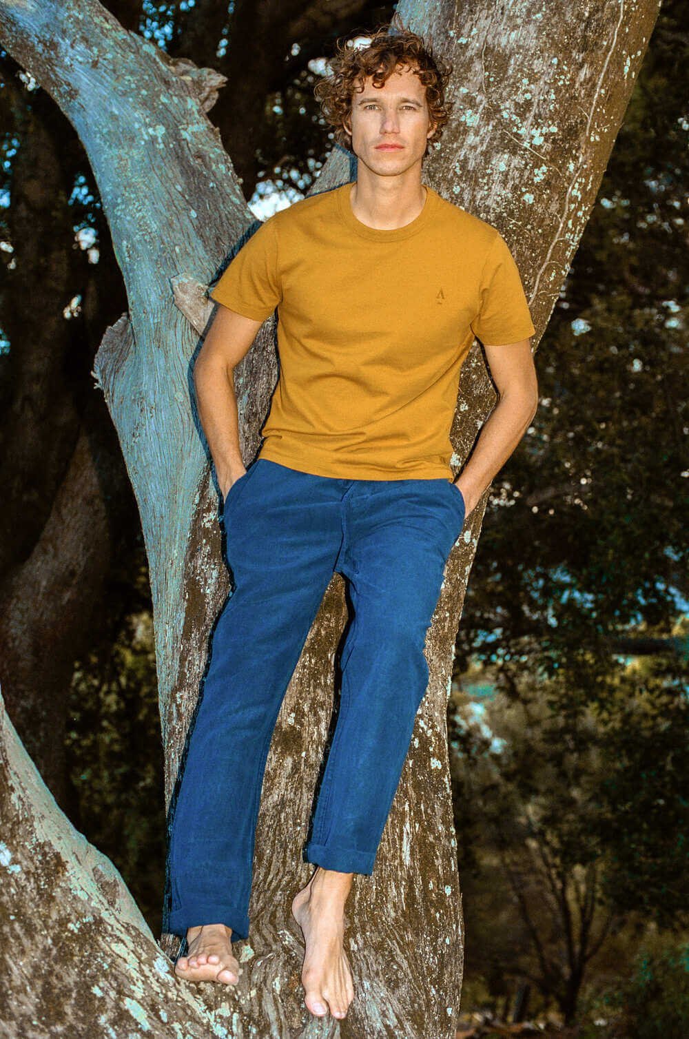 Short-sleeved T-shirt with round neckline APNEE Yellow