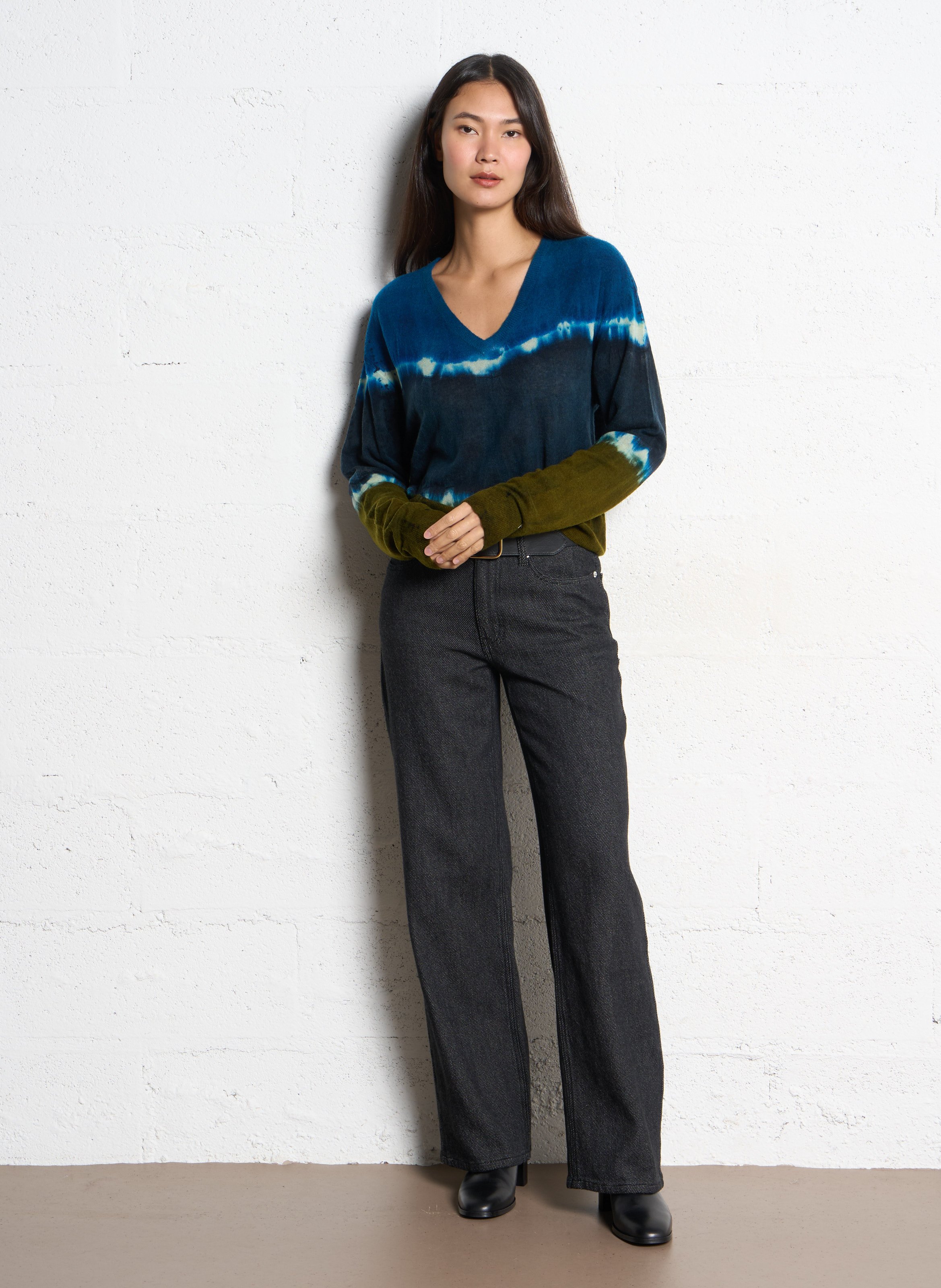 Pull ample col V motif tie and dye en laine mélangée MES DEMOISELLES Multicolore