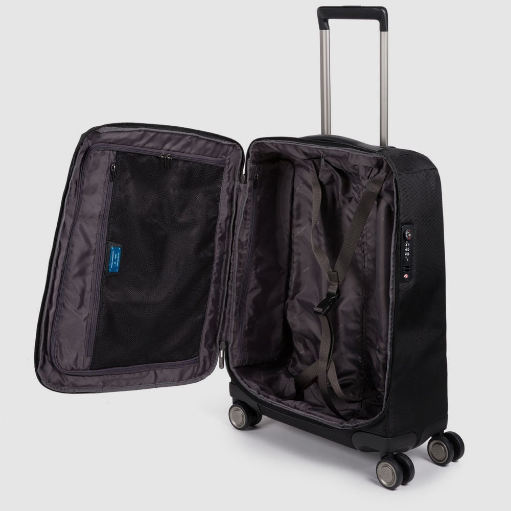 Ultra-flat 4-wheel cabin trolley suitcase in recycled fabric with TSA lock PIQUADRO Black