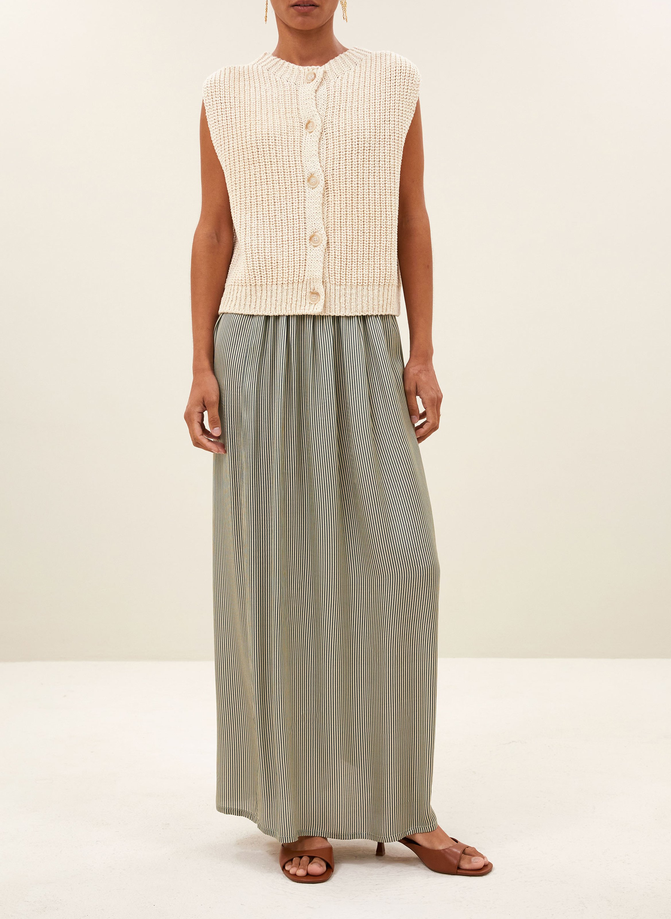 Vest van biokatoen met ronde hals BY BAR Beige