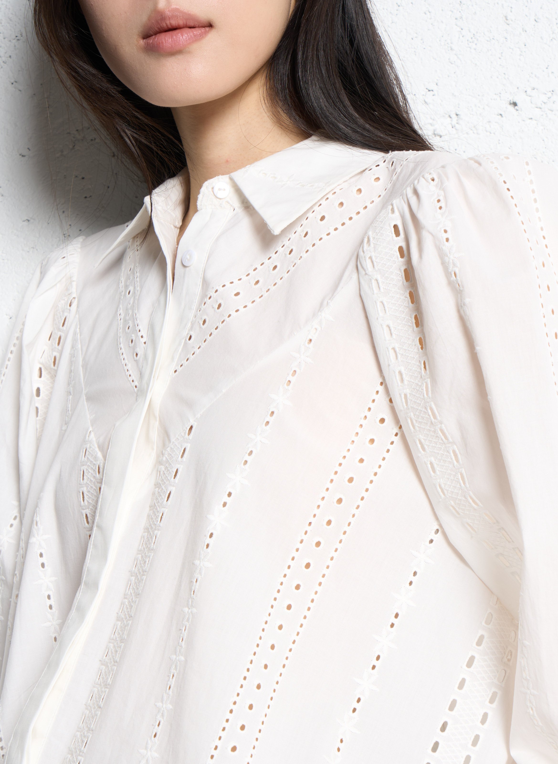 Organic cotton blouse with classic collar SUNCOO White