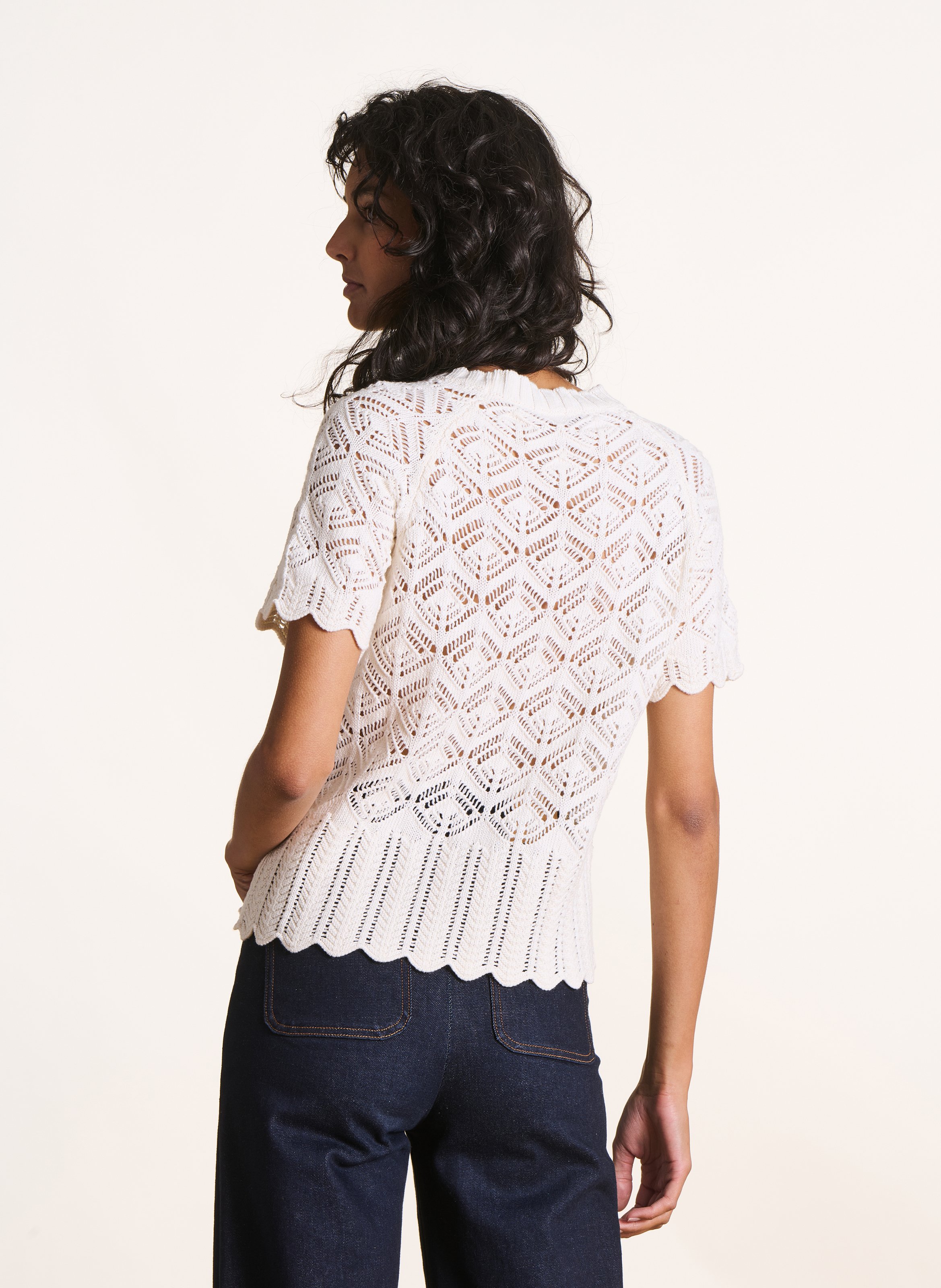 Pull col rond en maille ajourée LA FEE MARABOUTEE Blanc