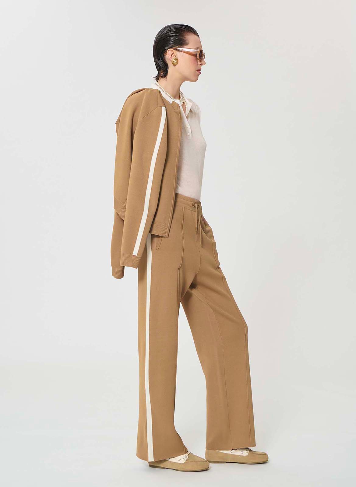 Pantalon droit en maille TARA JARMON Marron