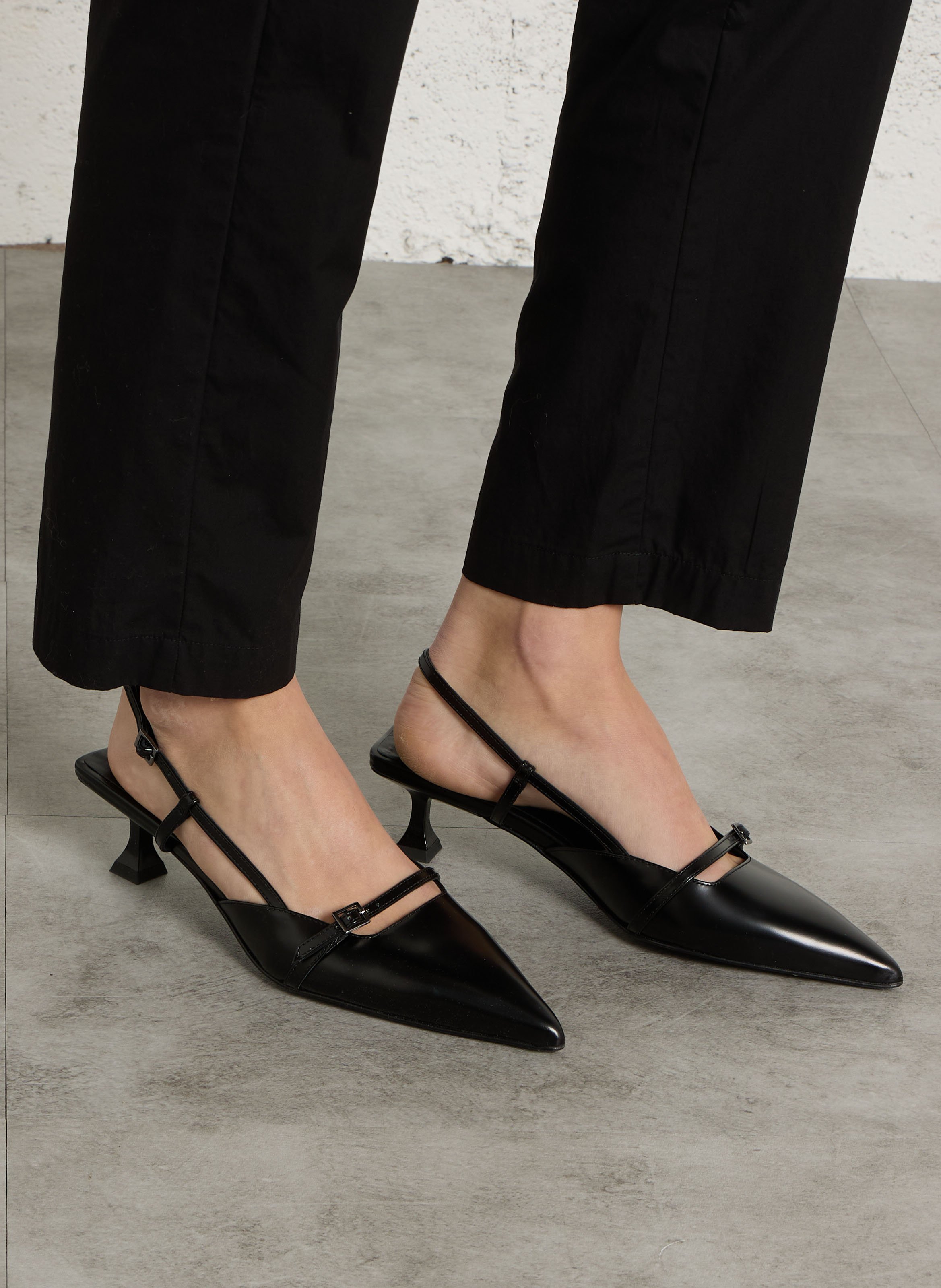 Escarpins slingback en cuir BOBBIES Noir