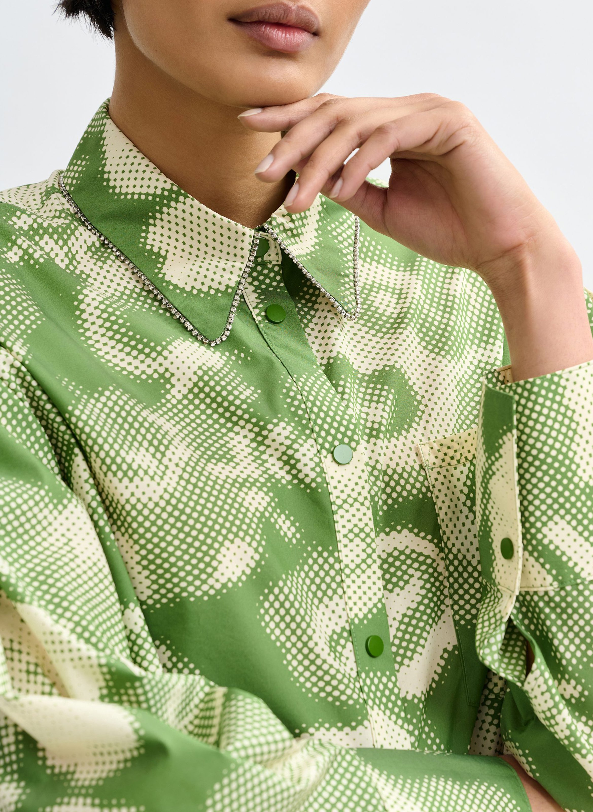 Chemise col classique en coton mélangé ESSENTIEL ANTWERP Vert