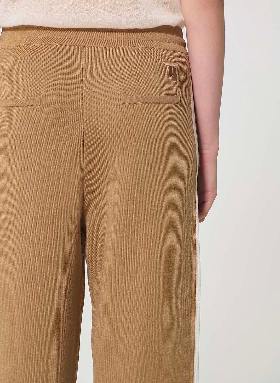 Pantalon droit en maille TARA JARMON Marron