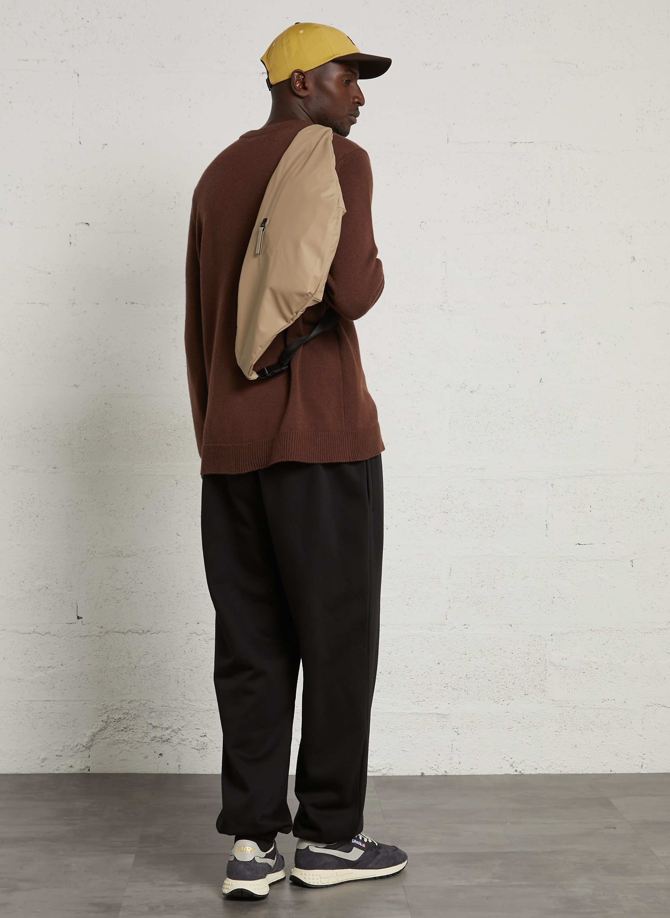 Uni Reißverschluss Bauchtasche RAINS Beige