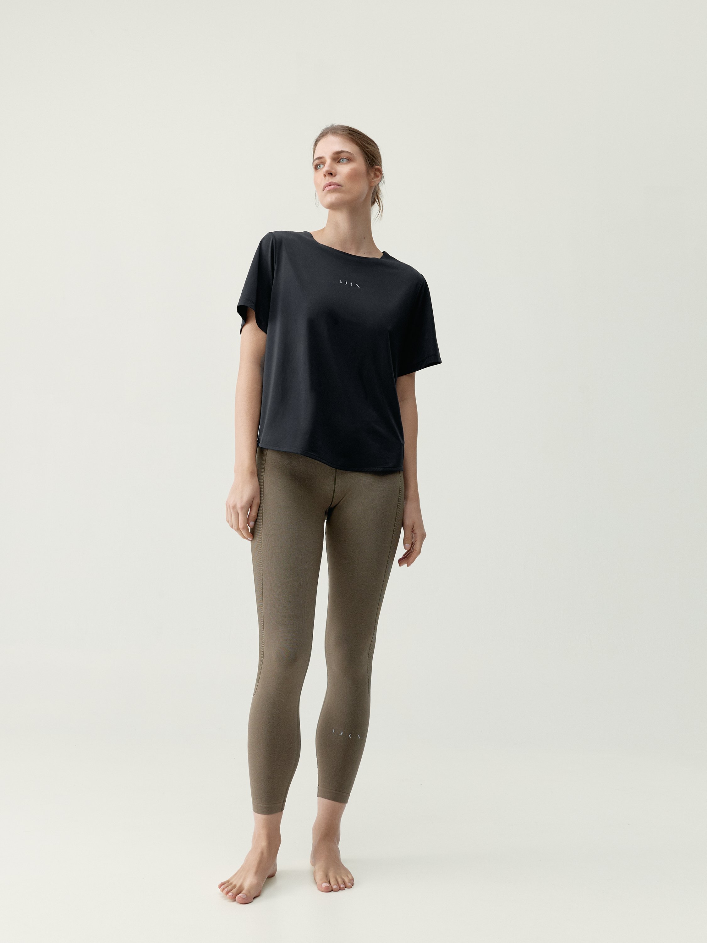 Women's short-sleeve bamboo sports t-shirt BORN Black