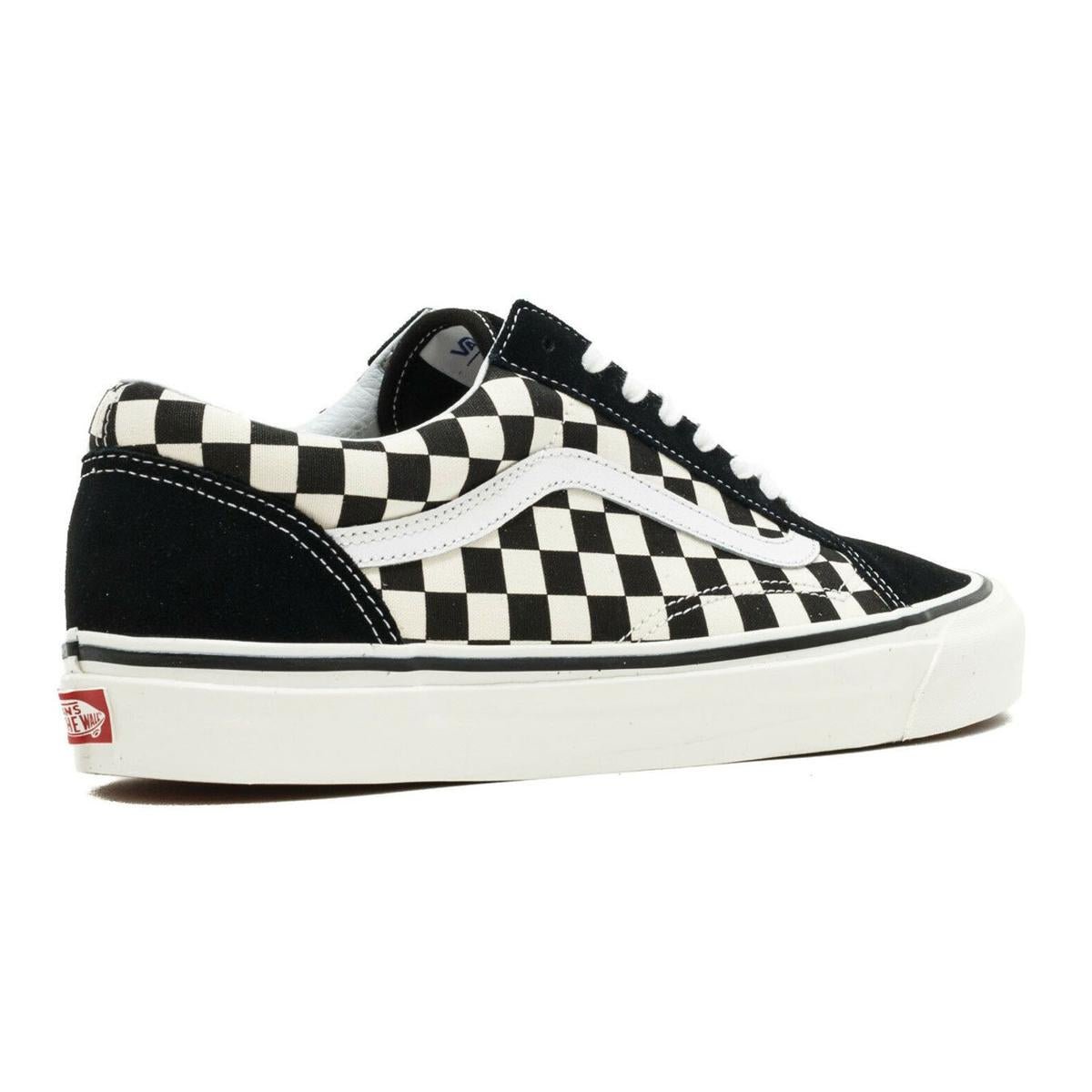 Low-top sneakers VANS Black