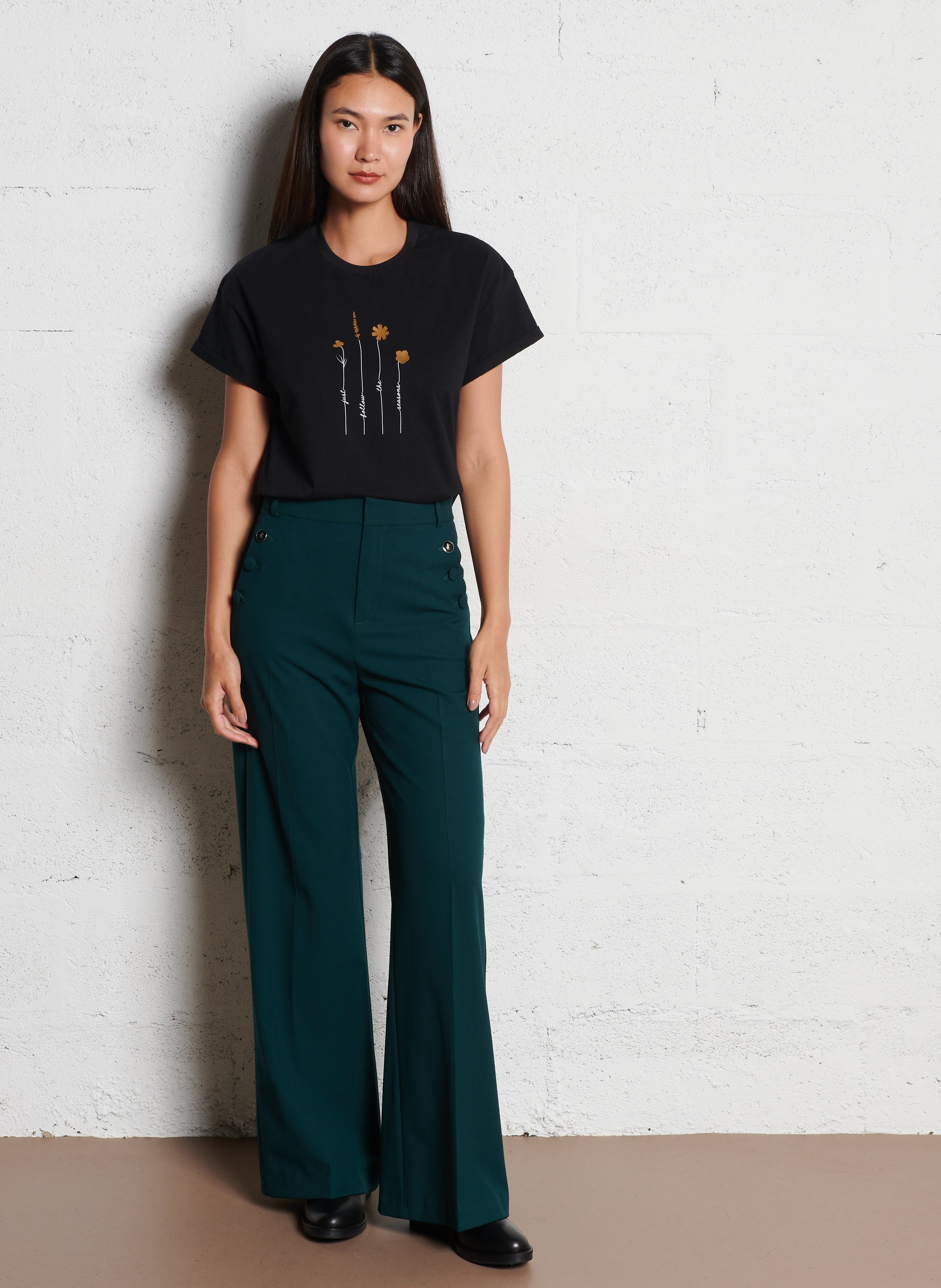 Straight round-neck cotton T-shirt with screen print I CODE Black