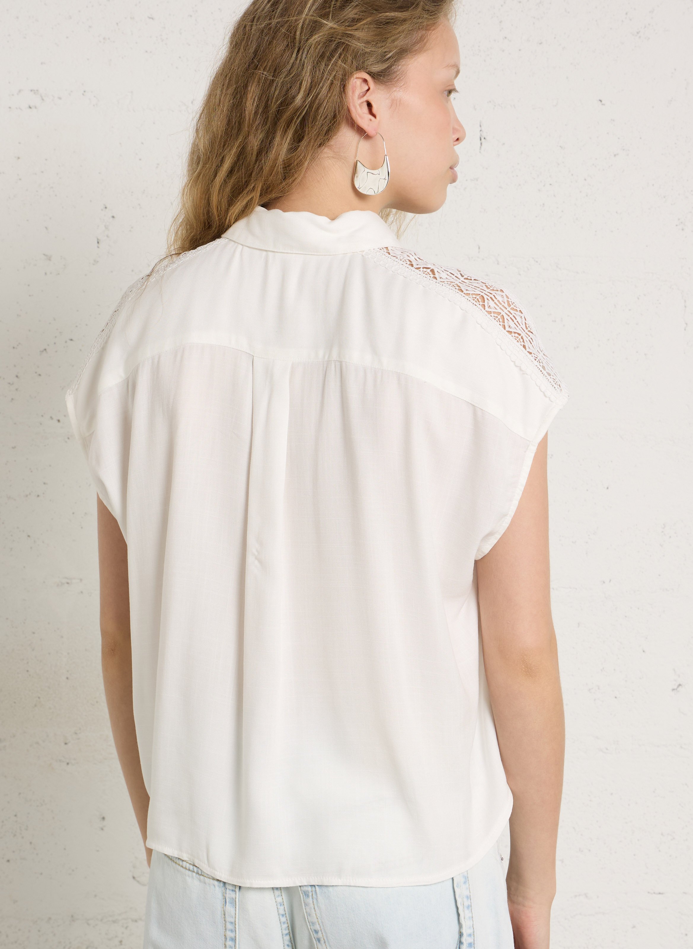 Flowy shirt with lace embroidery SEE U SOON White