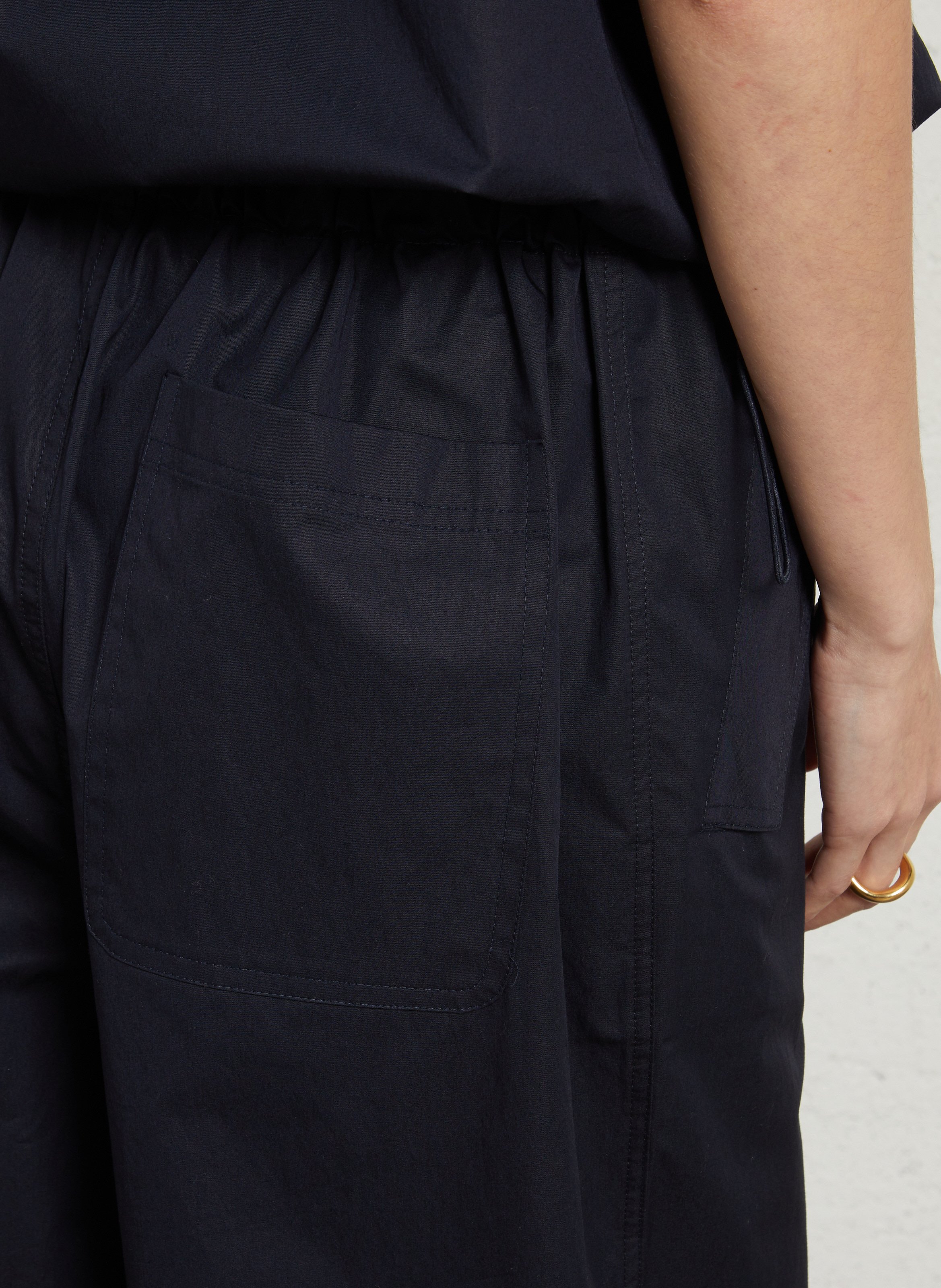 Pantalon élastiqué uni en coton RAE ANTWERP Bleu