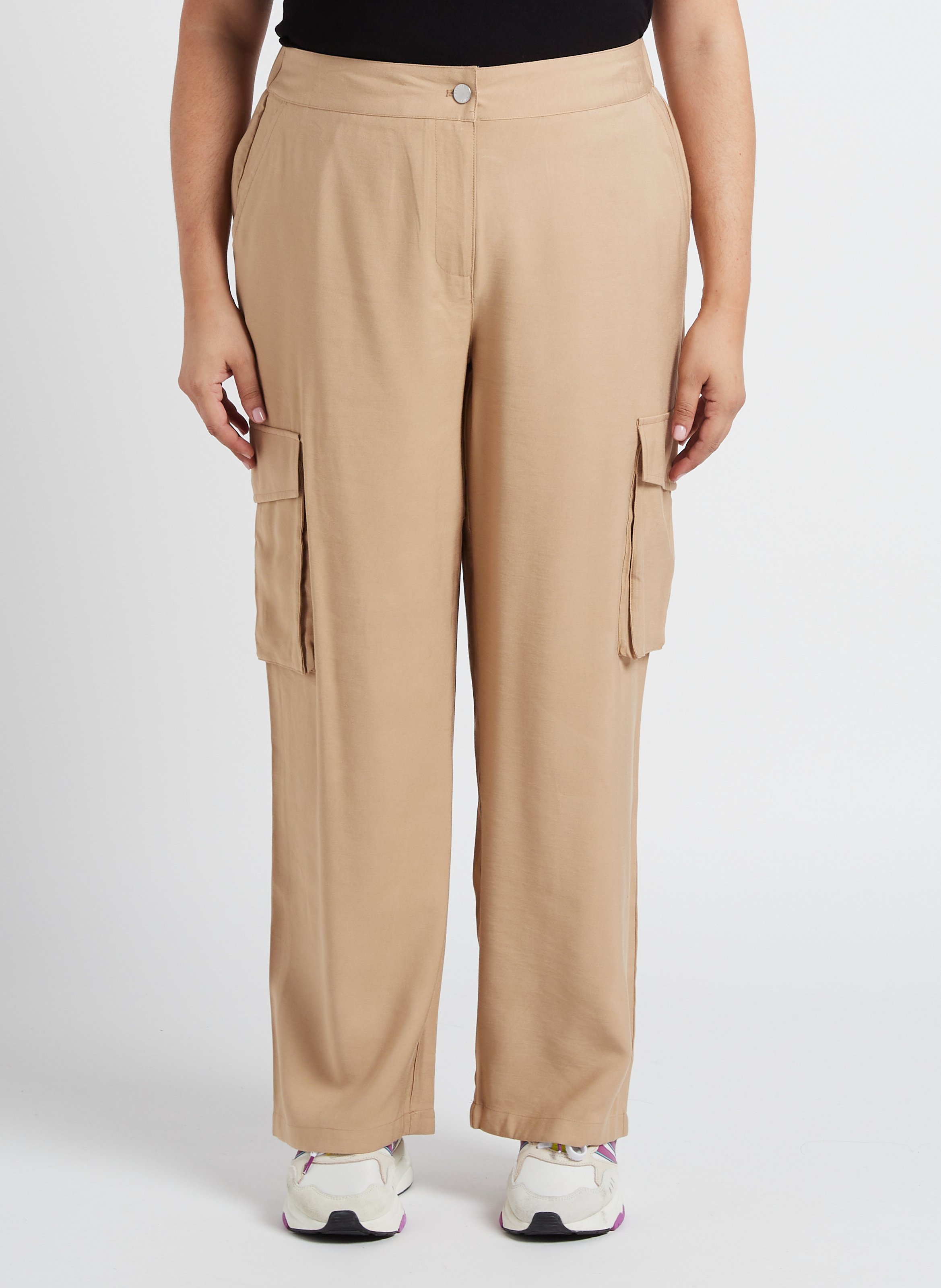 Straight-leg pants EVOKED Beige
