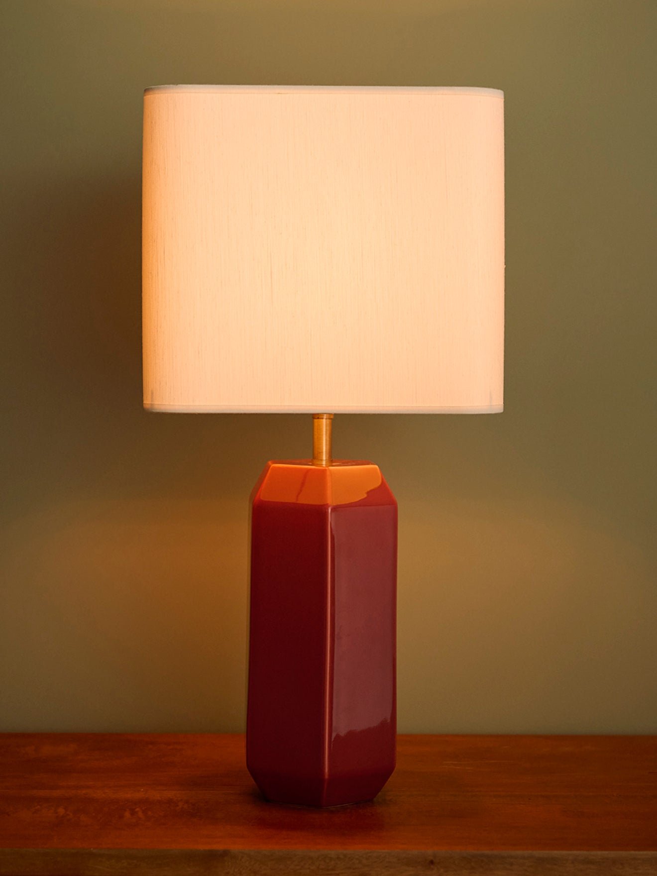 Ceramic lamp base - large victory model CYRILLUS Orange