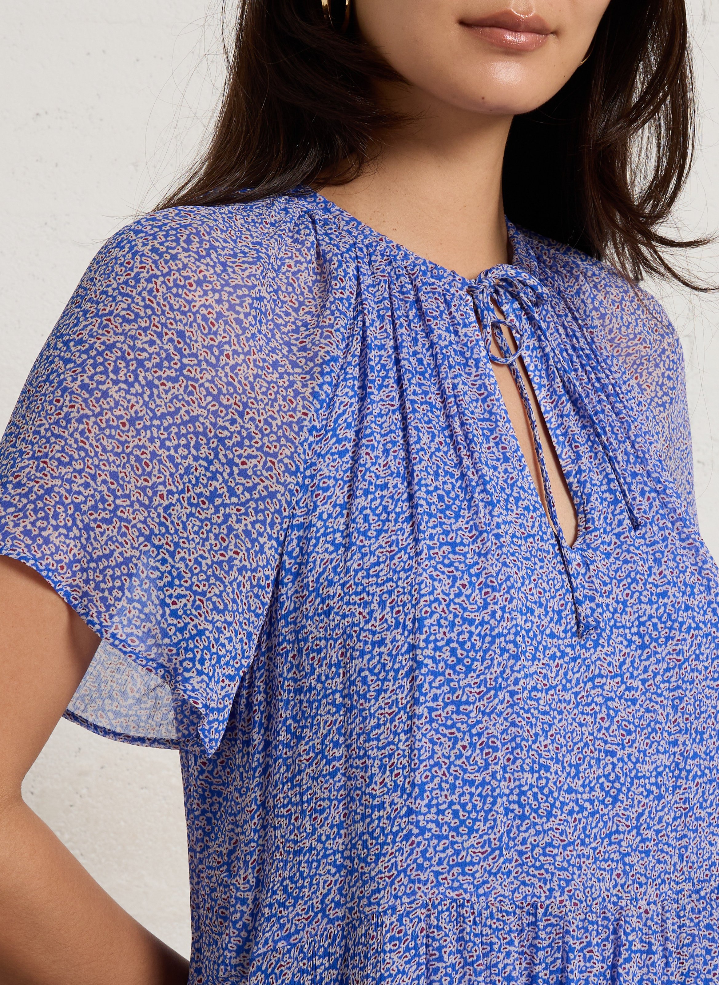 Korte jurk met print en ronde hals MAISON 123 Blauw