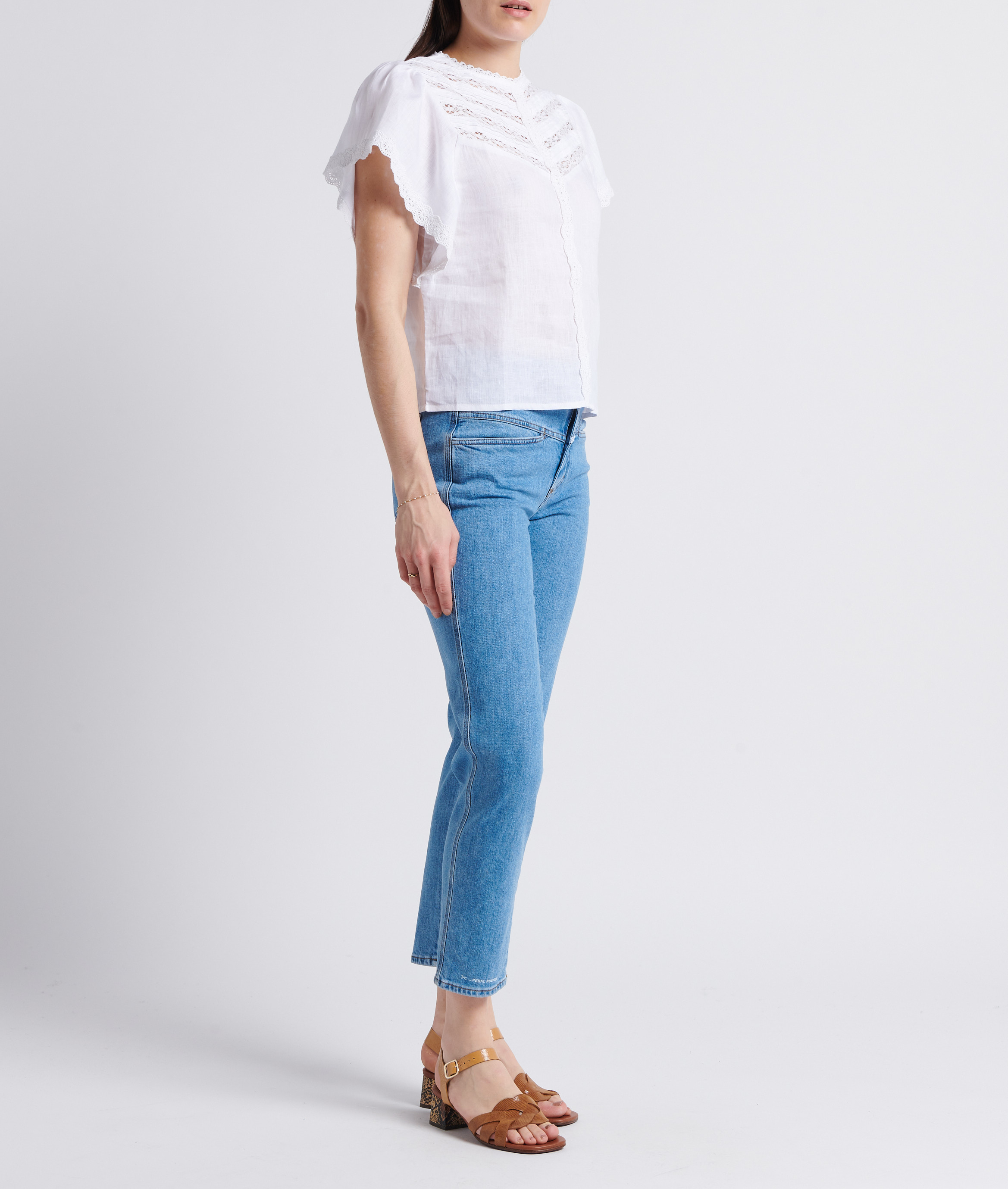 Linen blouse with lace round neck THE NEW SOCIETY White