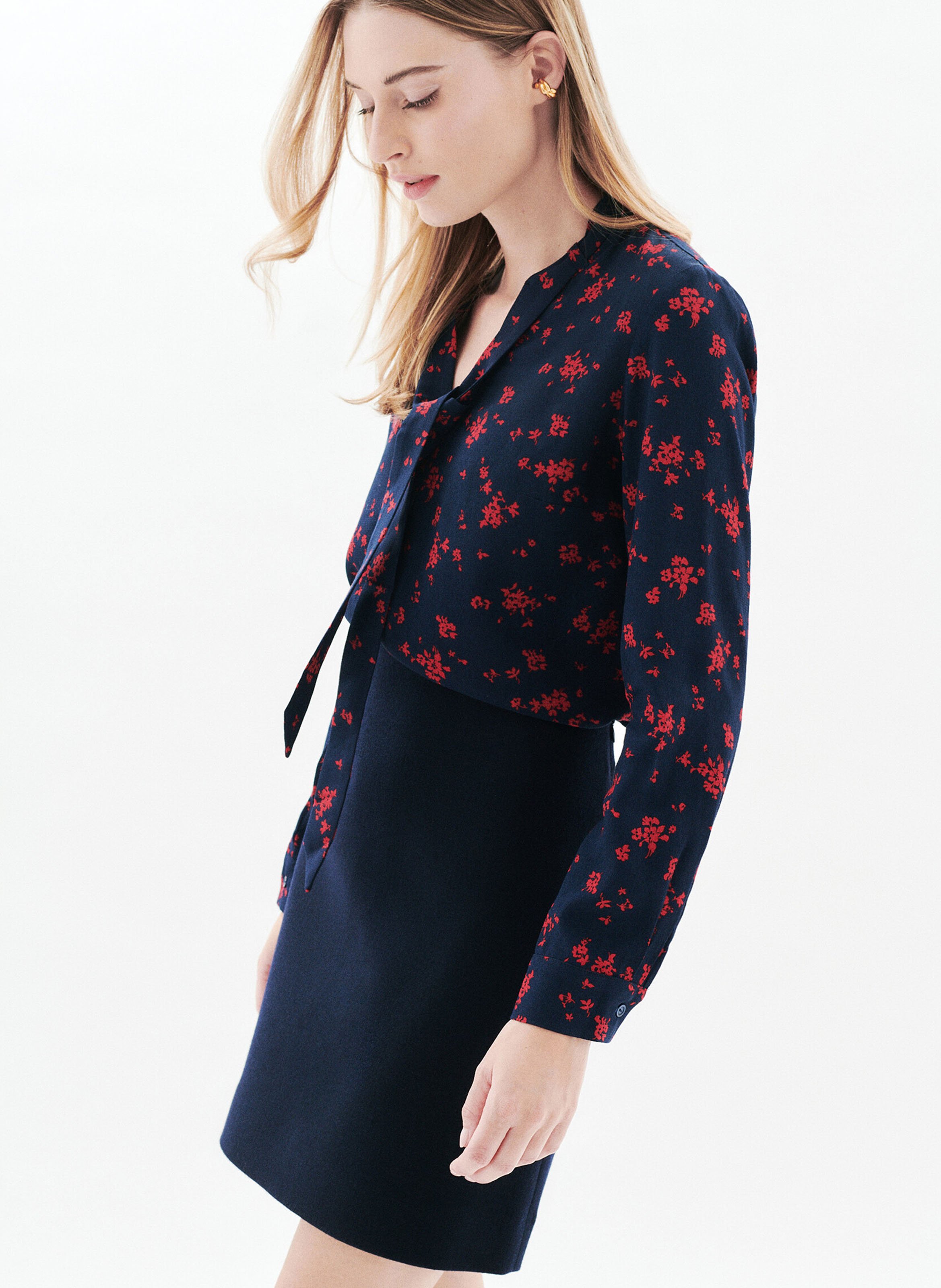 Blouse droite col V imprimée CAROLL Noir
