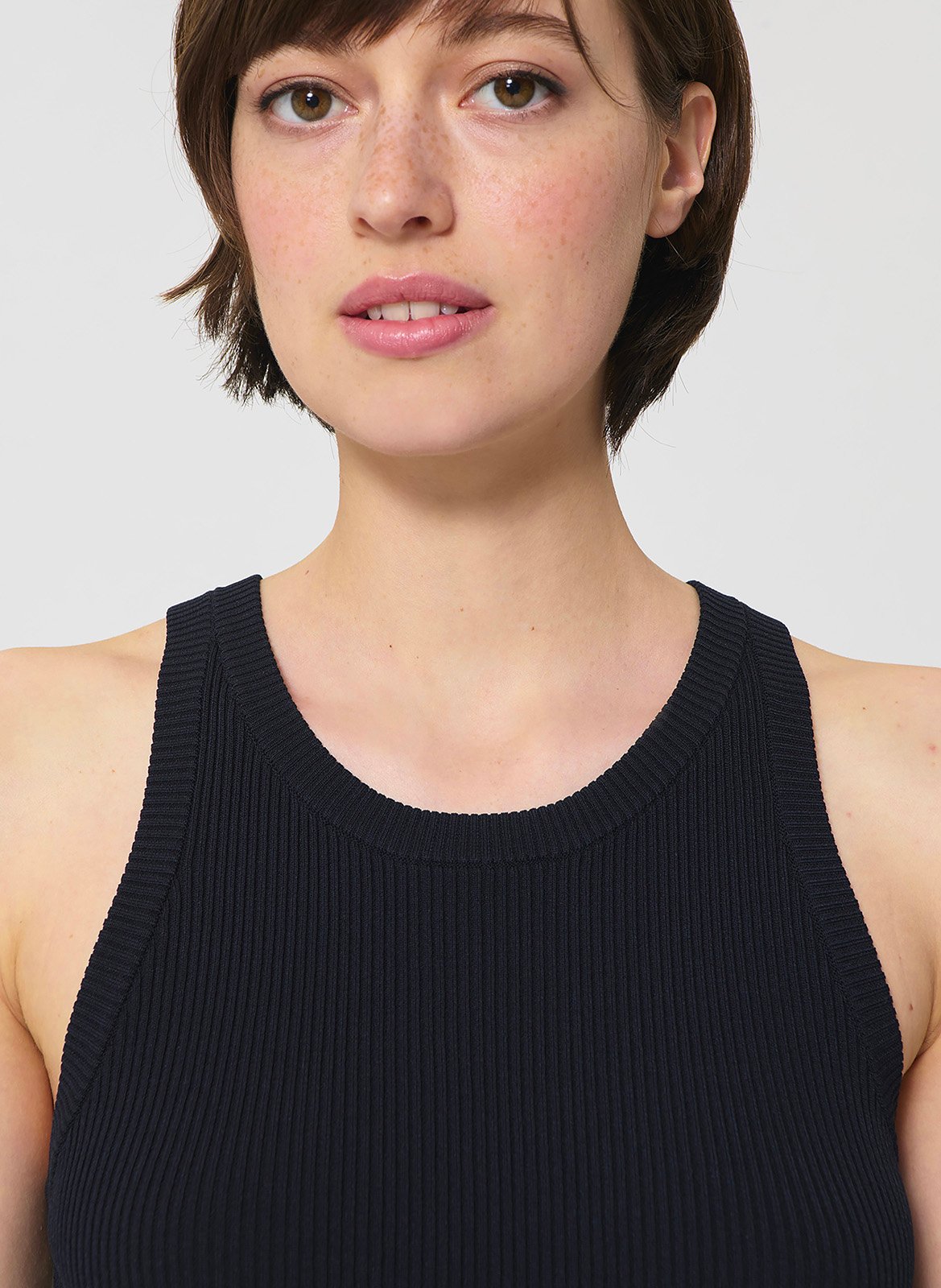 Malilen U-neck sleeveless top TARA JARMON Blue