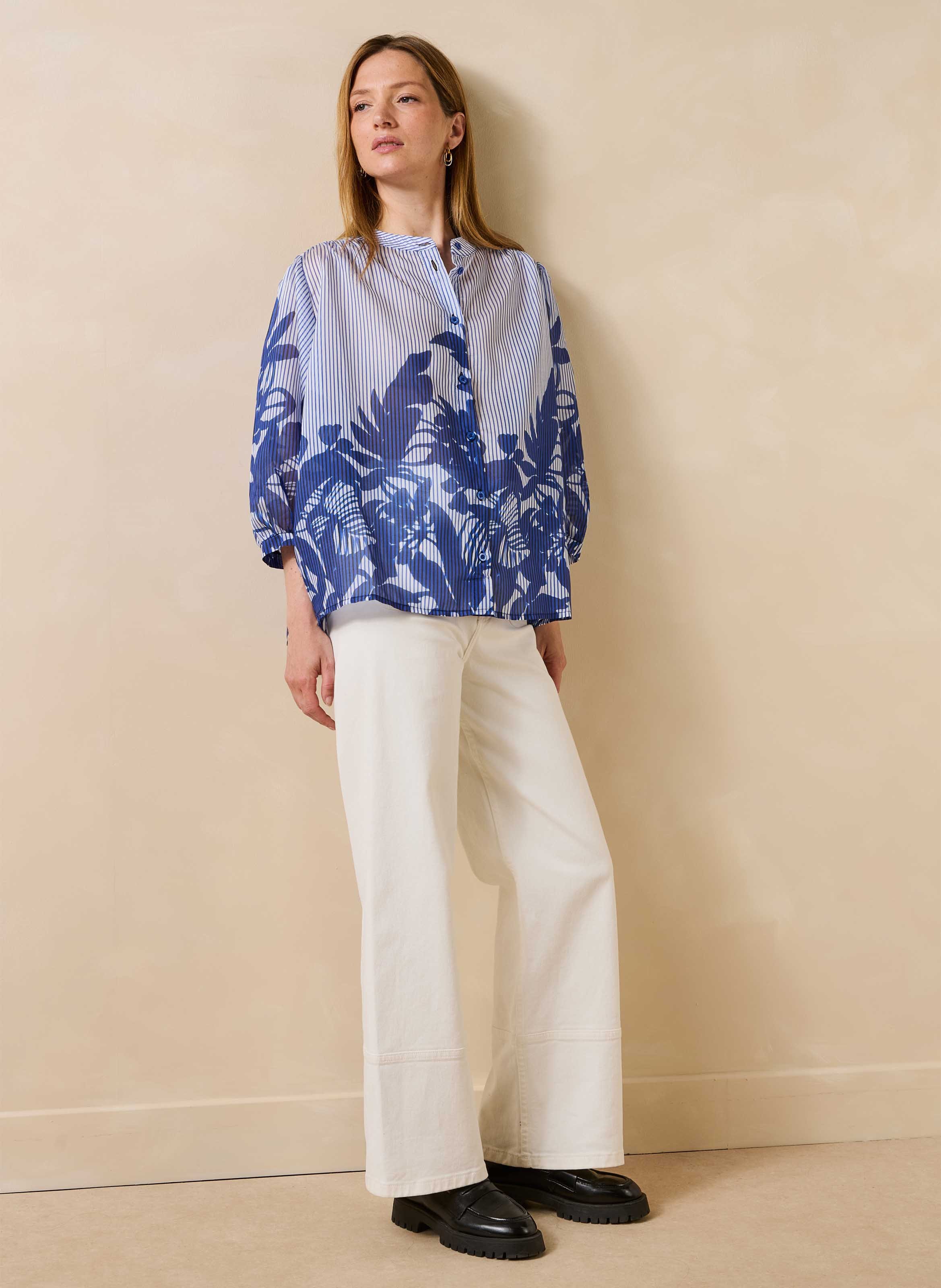Loose-fit shirt with mandarin collar LA FEE MARABOUTEE Blue