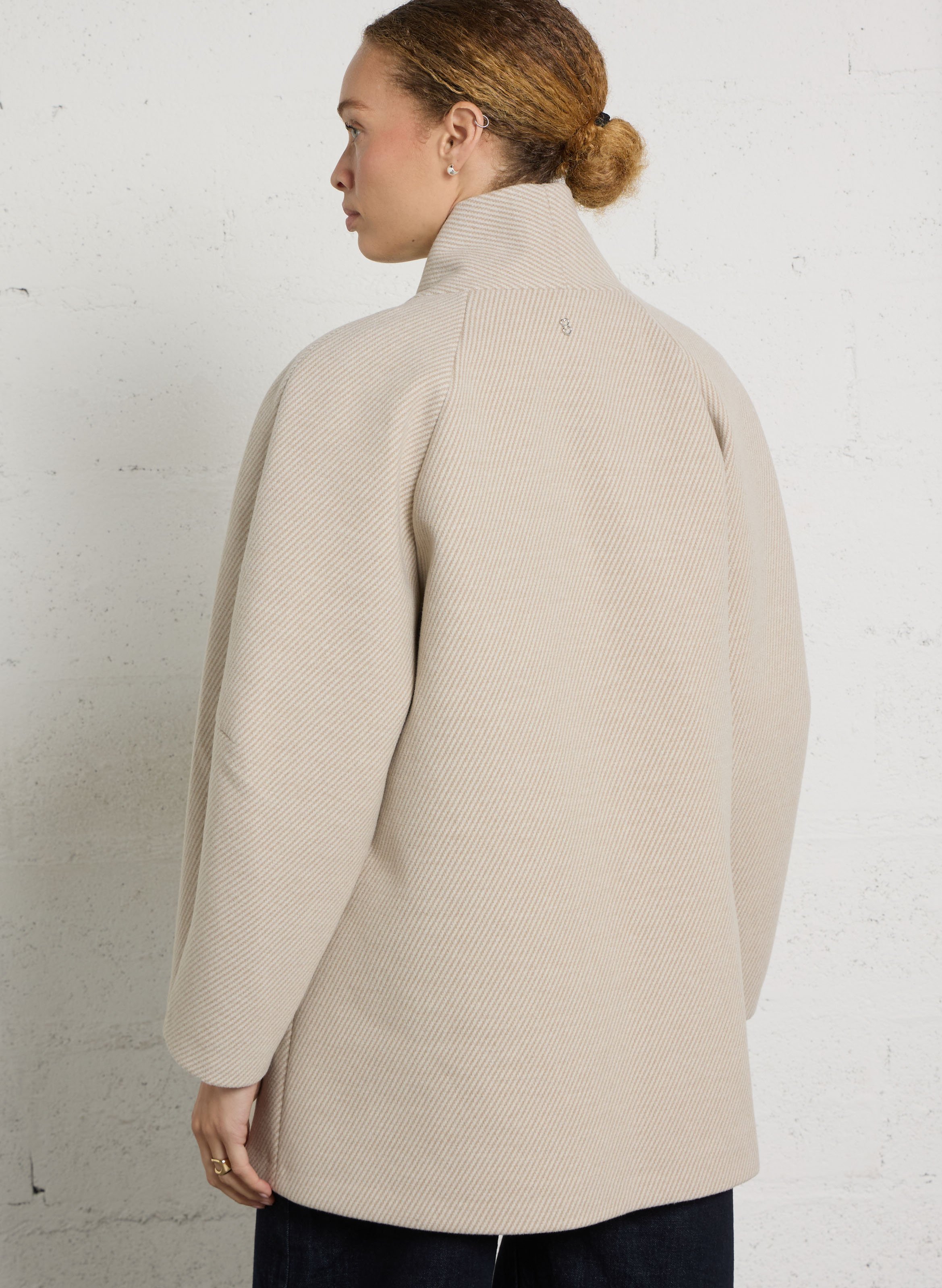 Solid buttoned straight coat PLEASE Beige