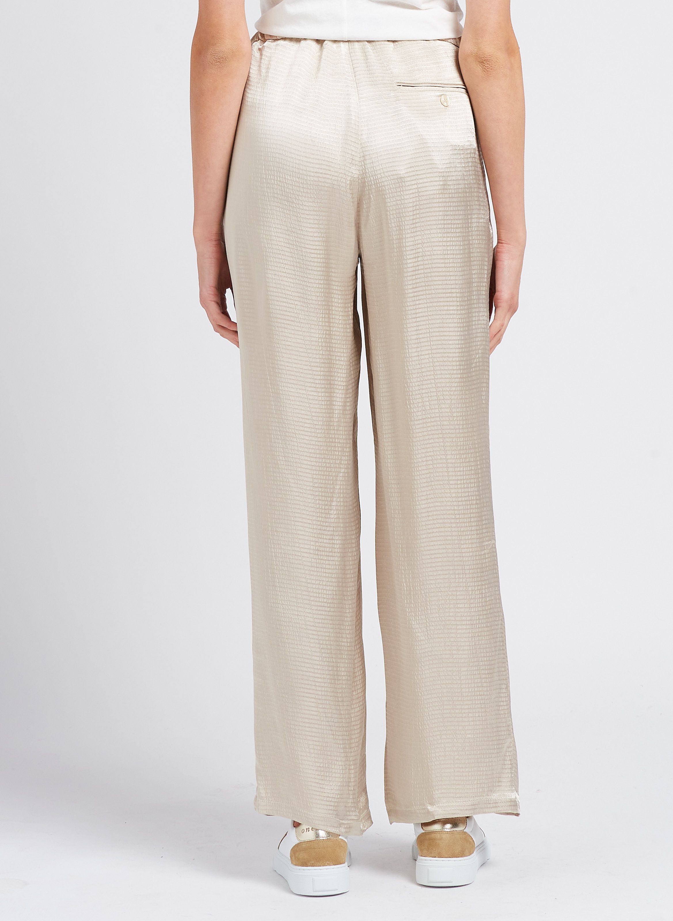 Trousers beige Women | Place des Tendances