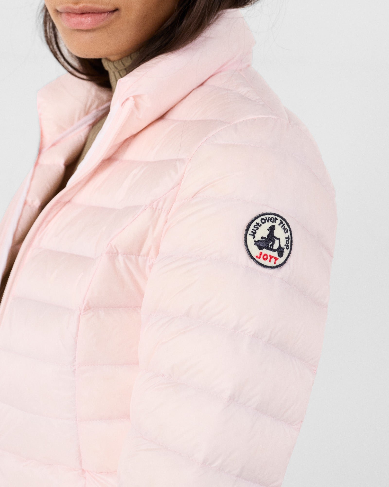 Light pink petal down jacket JOTT Pink
