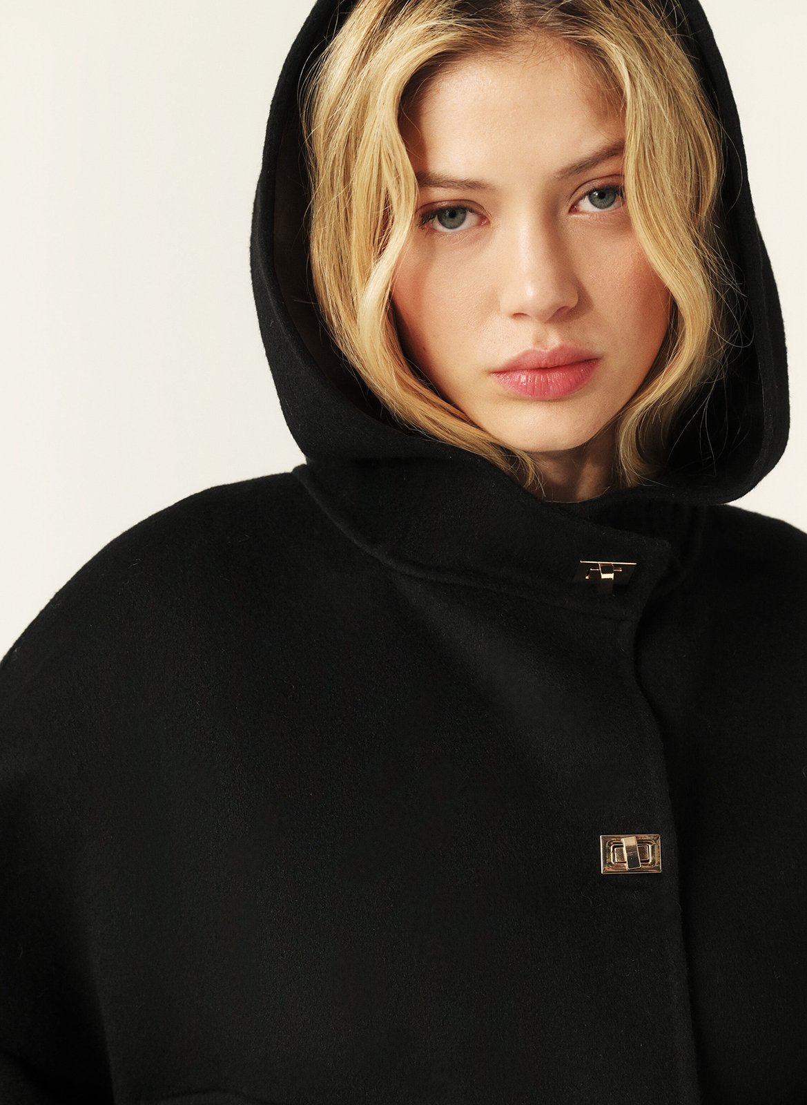 Manteau ample col montant en laine mélangée BA&SH Noir