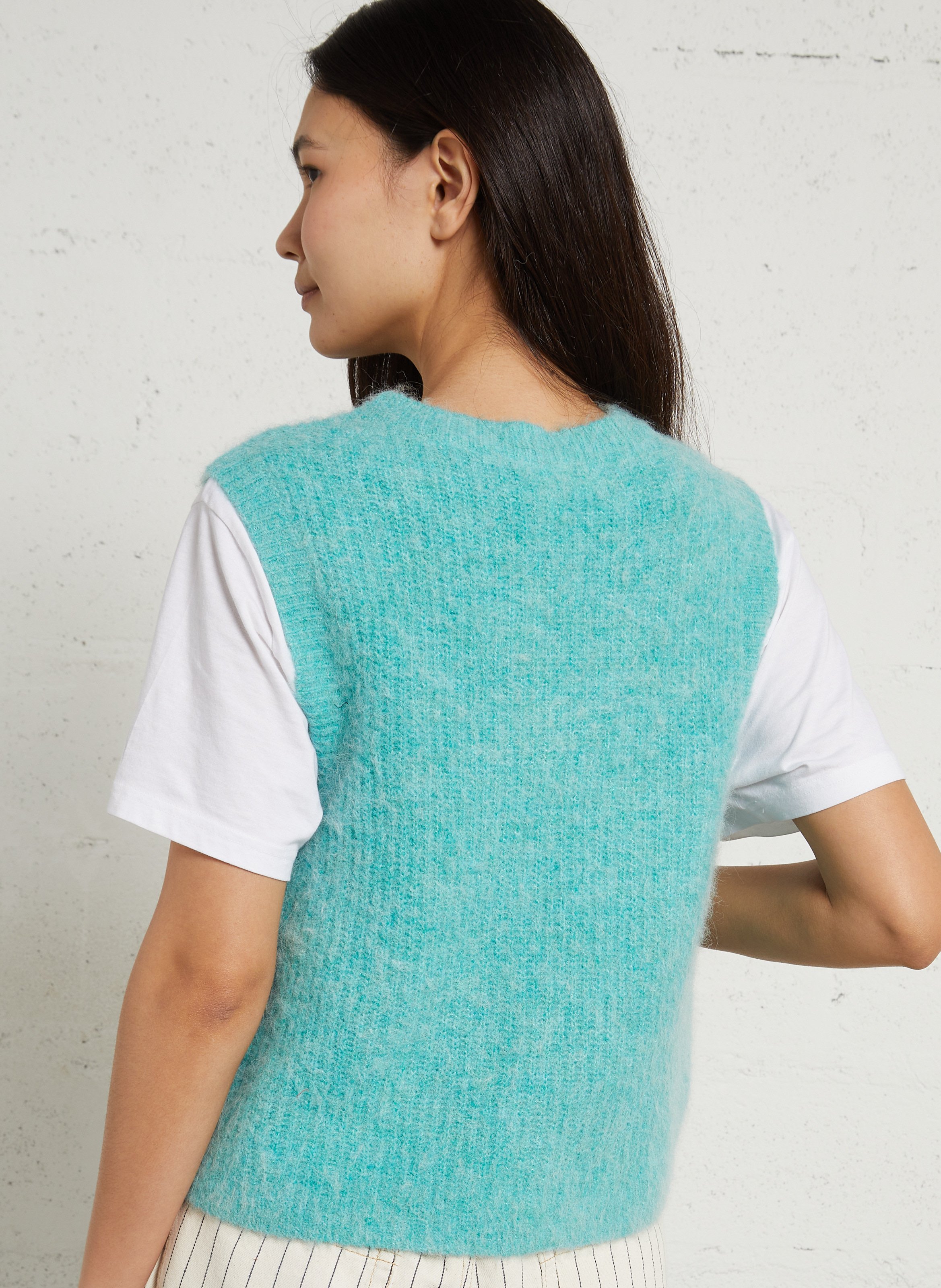 Sleeveless fluffy knit buttoned cardigan AMERICAN VINTAGE Blue