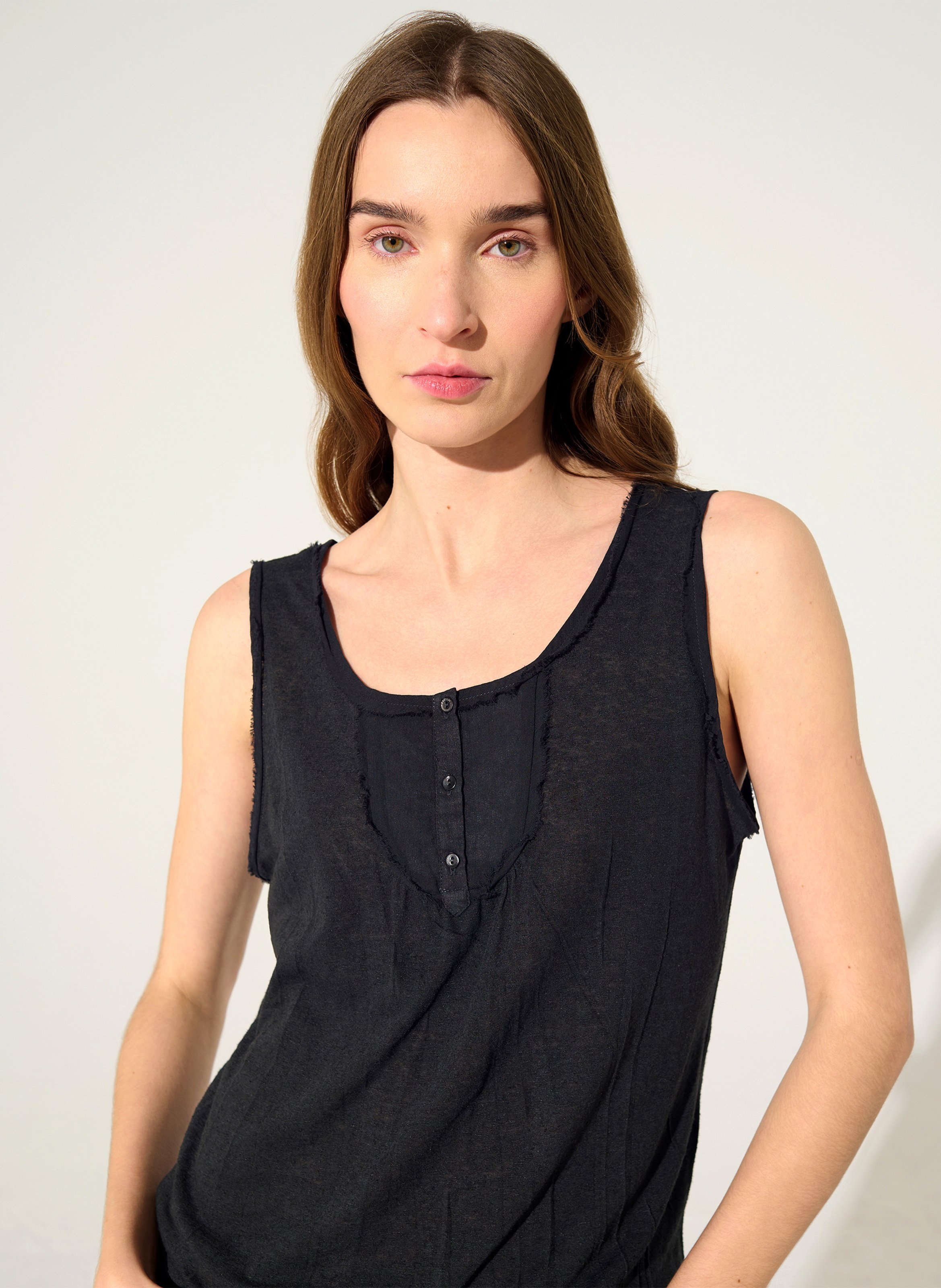 Rechte singlet | linnenblend COTELAC Zwart