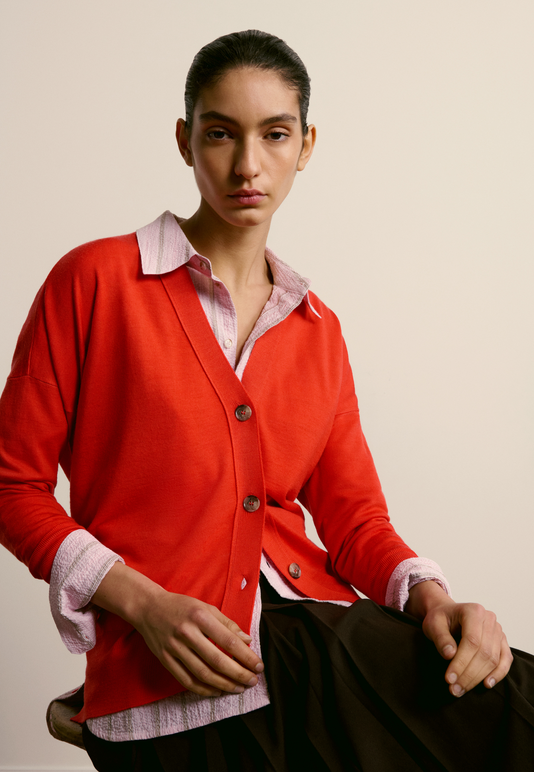 Buttoned Merino Wool Cardigan MAISON MONTAGUT Red