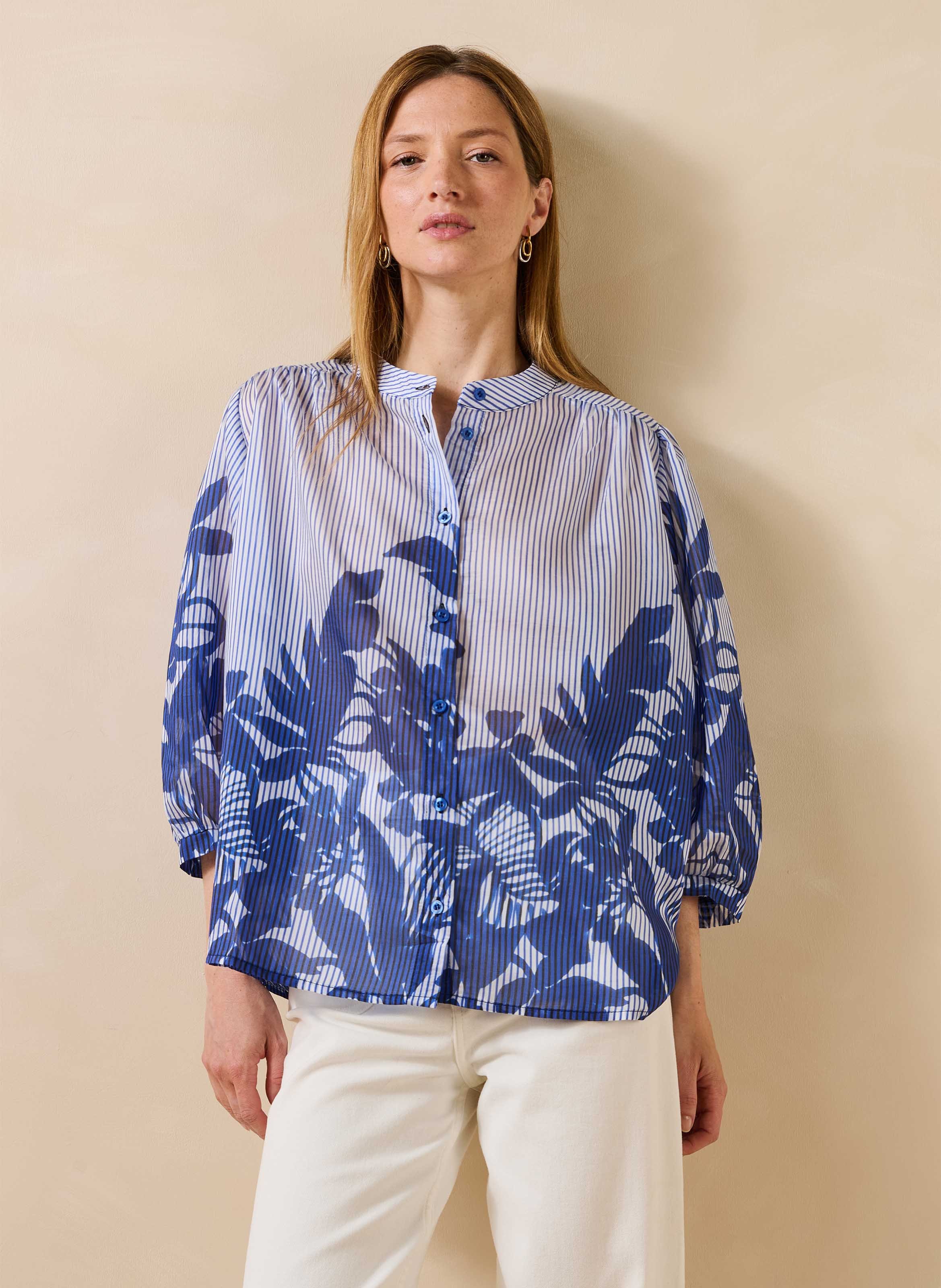 Loose-fit shirt with mandarin collar LA FEE MARABOUTEE Blue