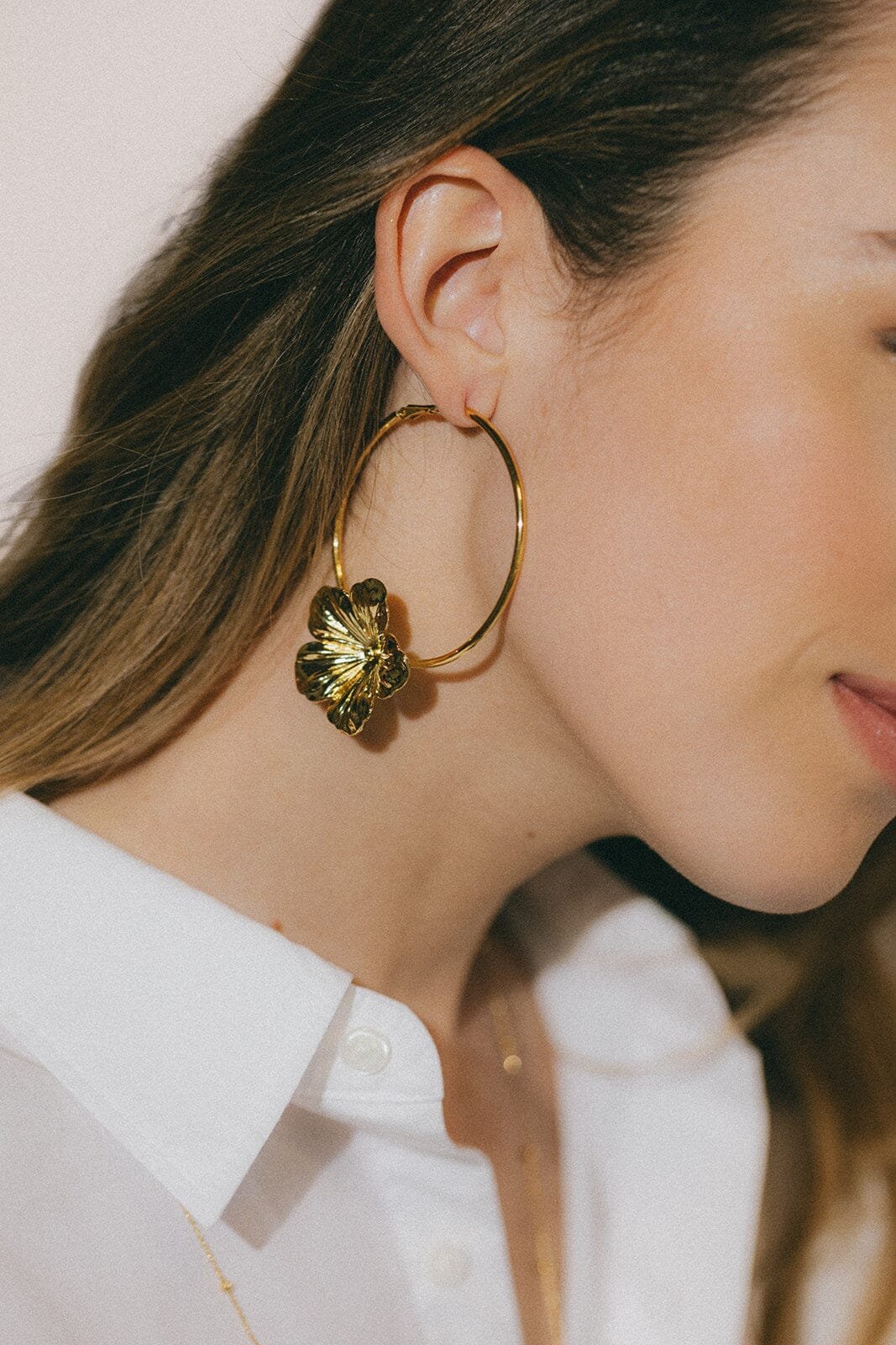 Flower-shaped gold-plated hoop earrings MONSIEUR SIMONE Silver