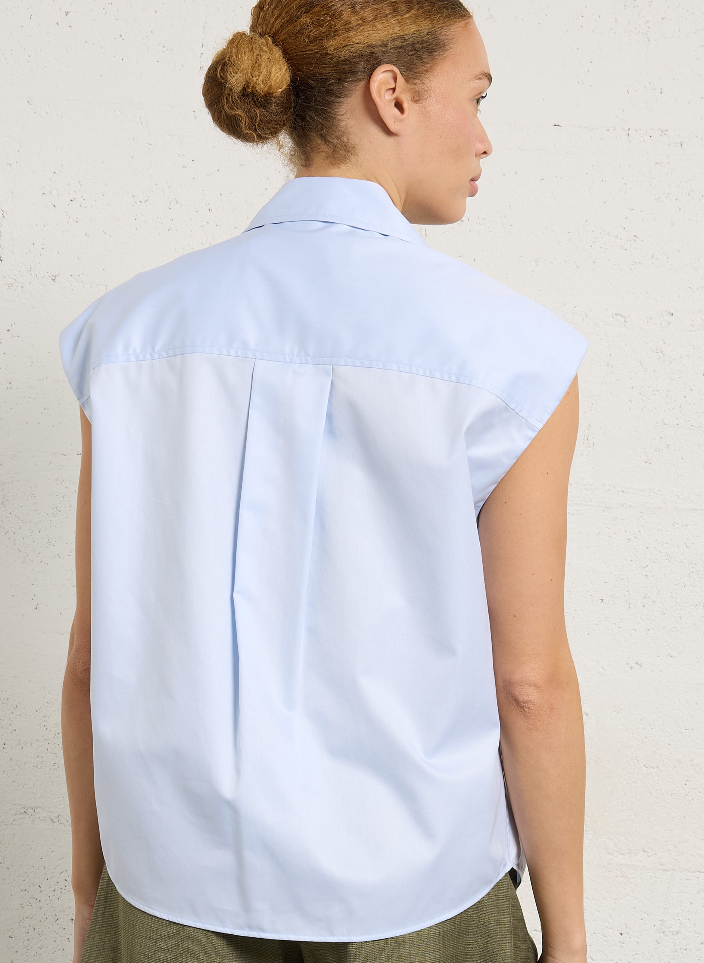 Baumwollbluse mit asymmetrischem Kragen MARGAUX LONNBERG Blau