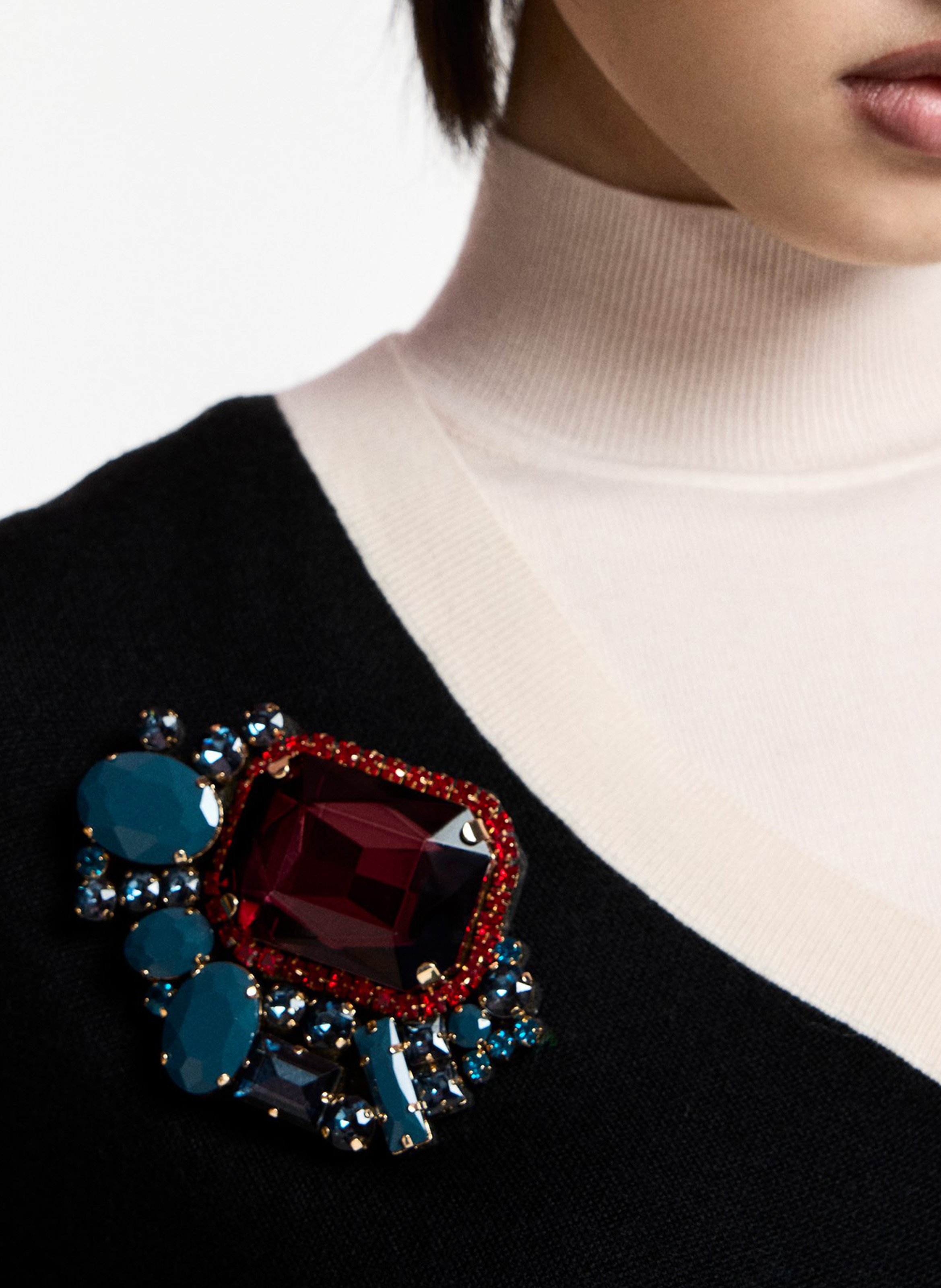Spilla con strass ESSENTIEL ANTWERP Rosa