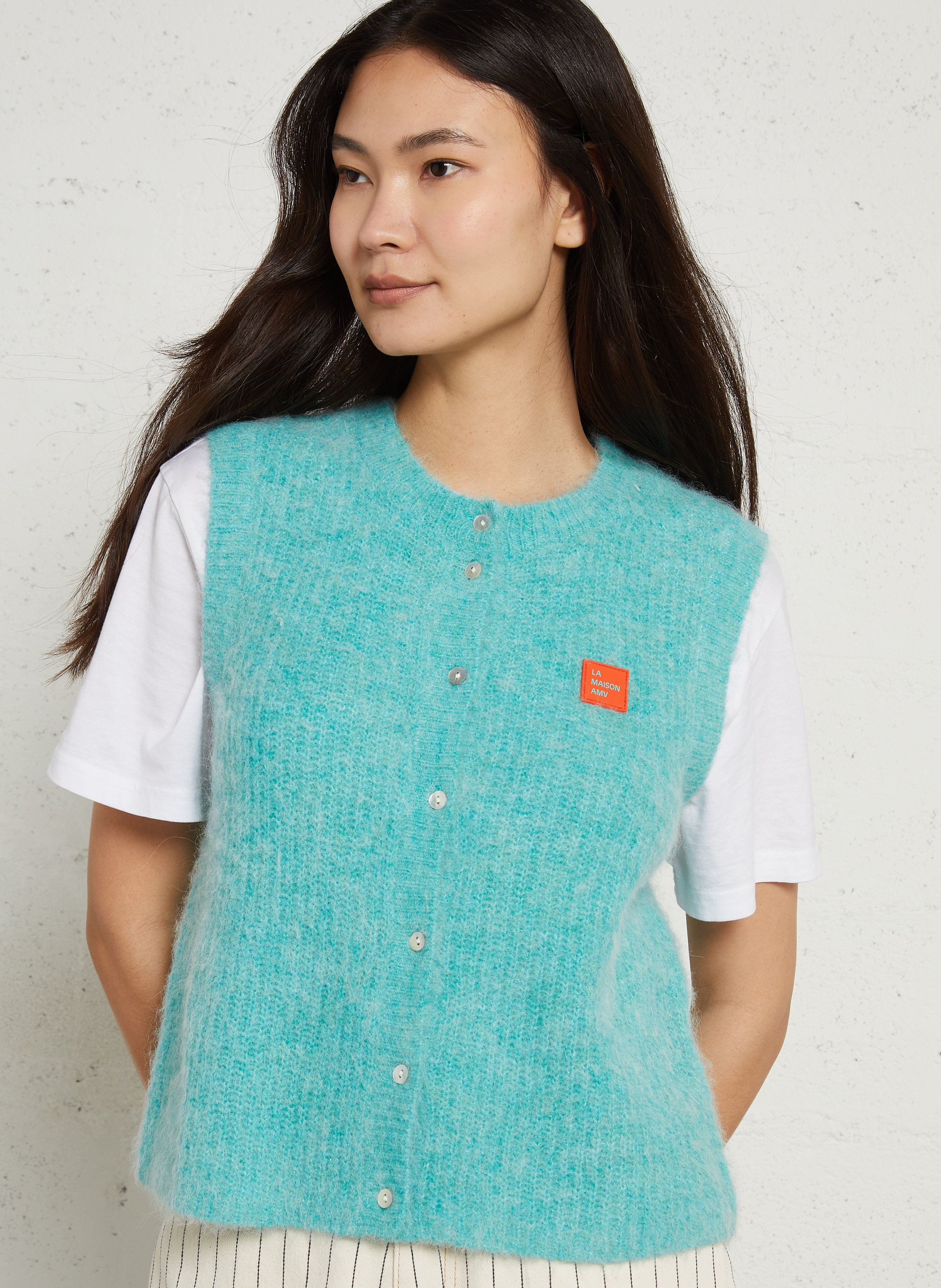 Sleeveless fluffy knit buttoned cardigan AMERICAN VINTAGE Blue