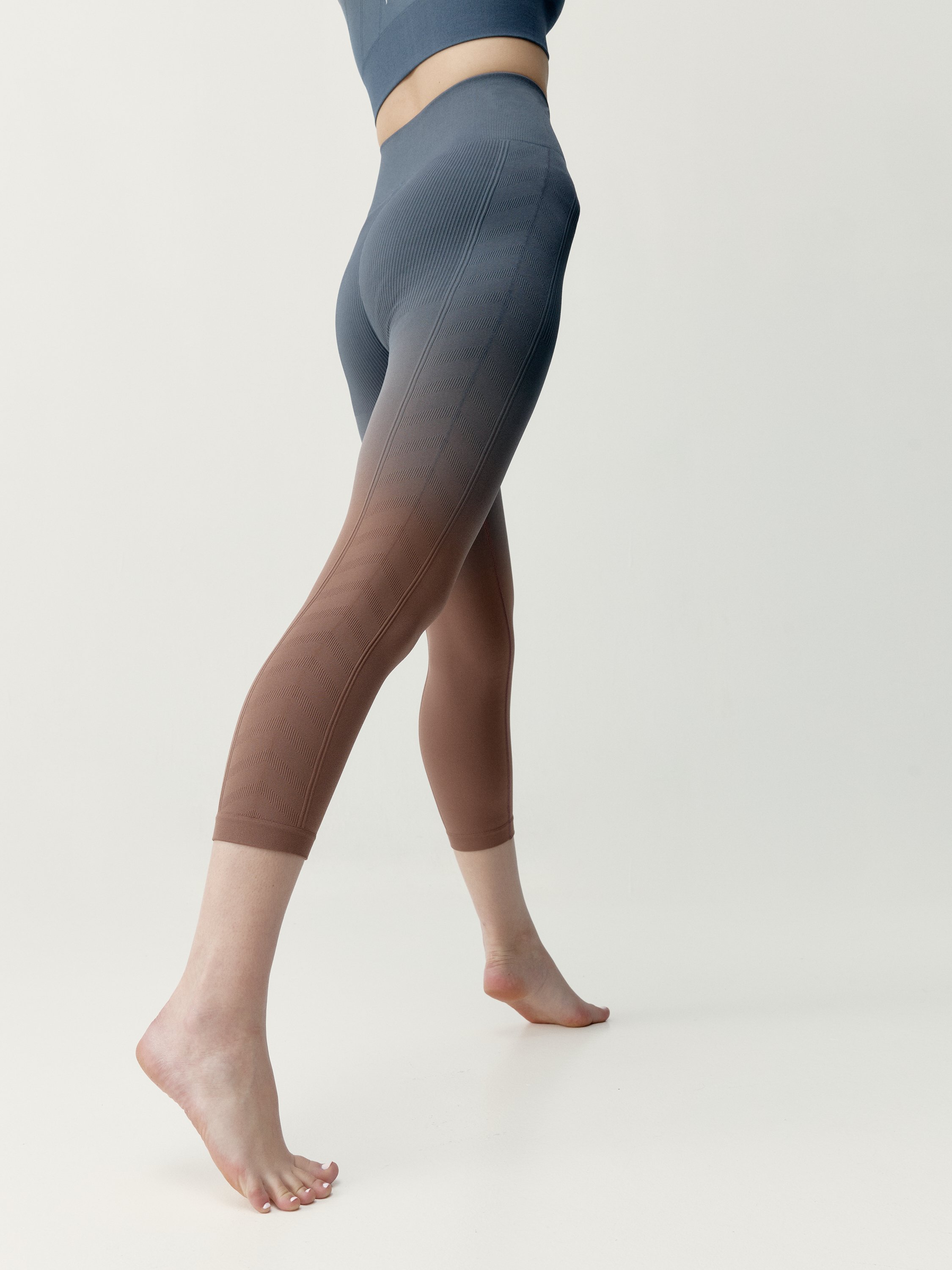 Legging de sport 7/8 seamless dione BORN Gris