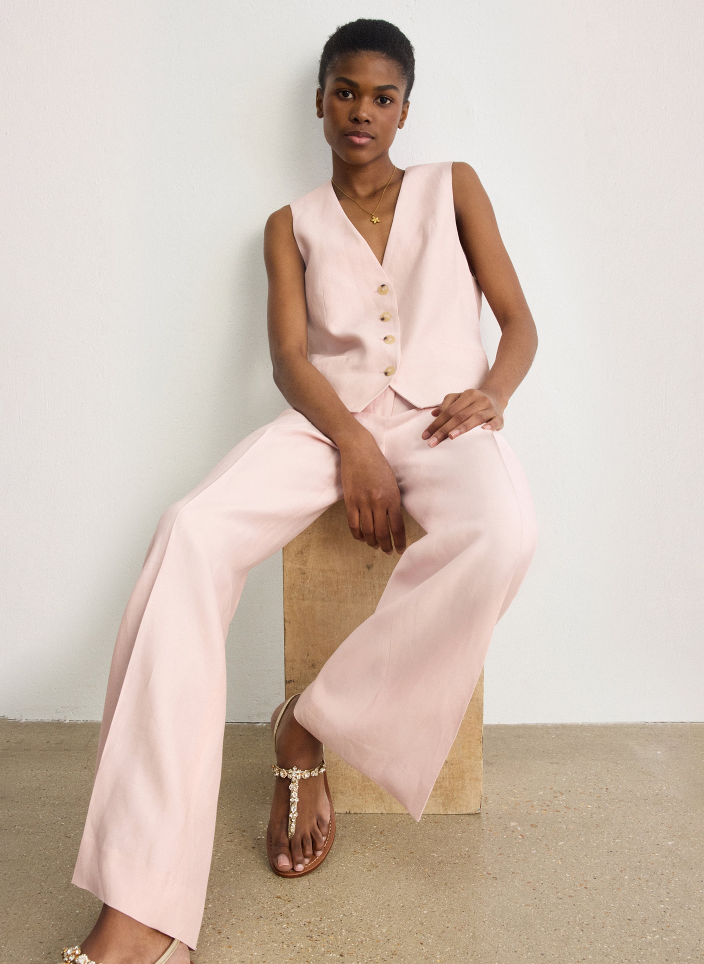 Straight V-neck vest PABLO Red