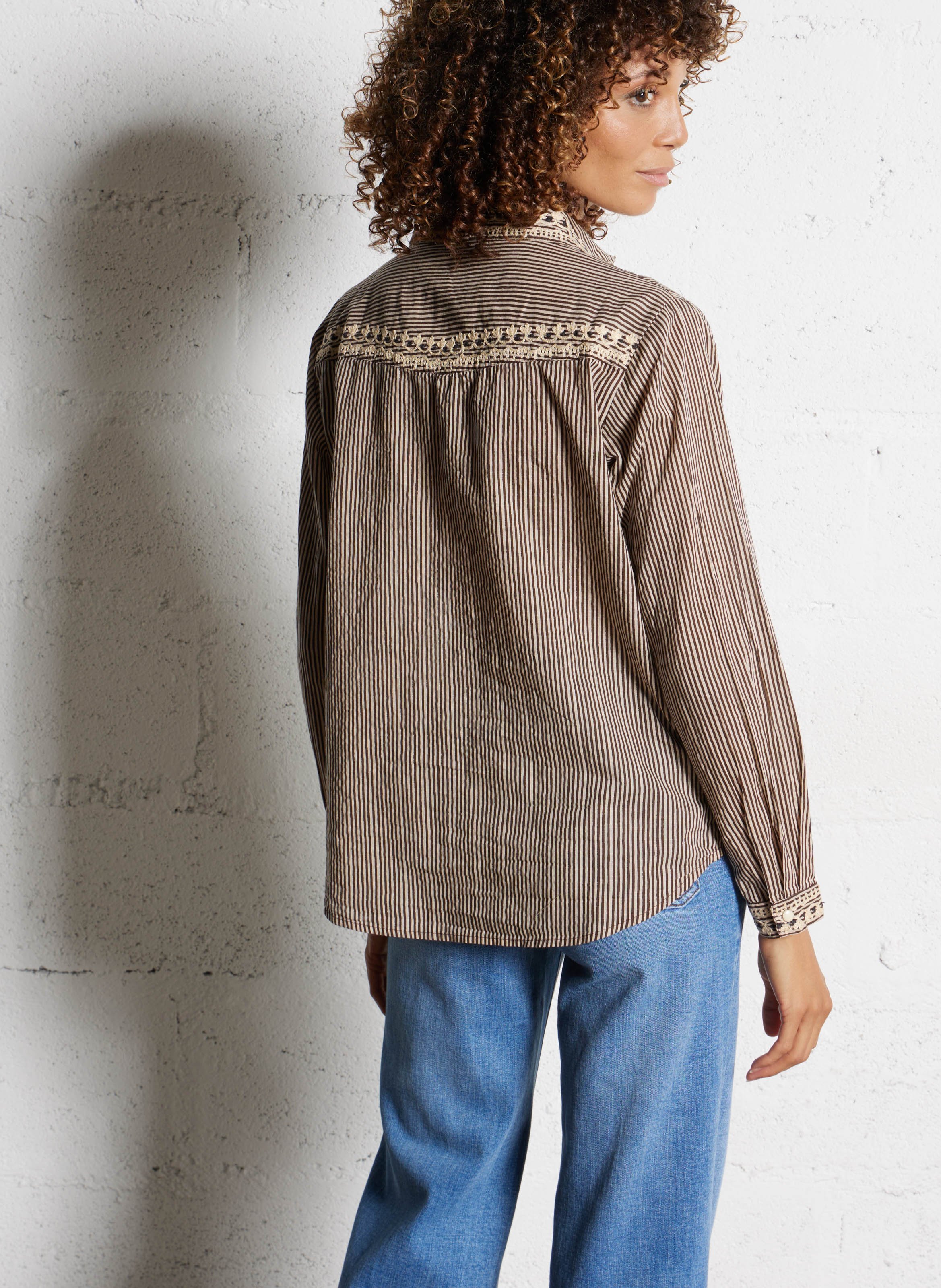 Buttoned striped decorated shirt with long sleeves MAISON HOTEL Beige