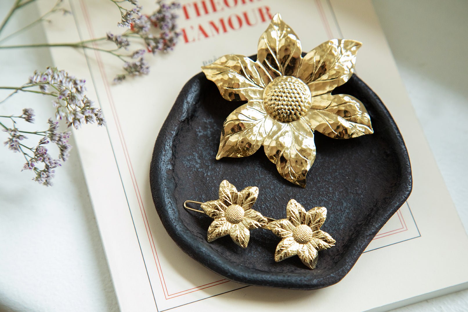 Maxi silver-plated flower hair clip MONSIEUR SIMONE Golden