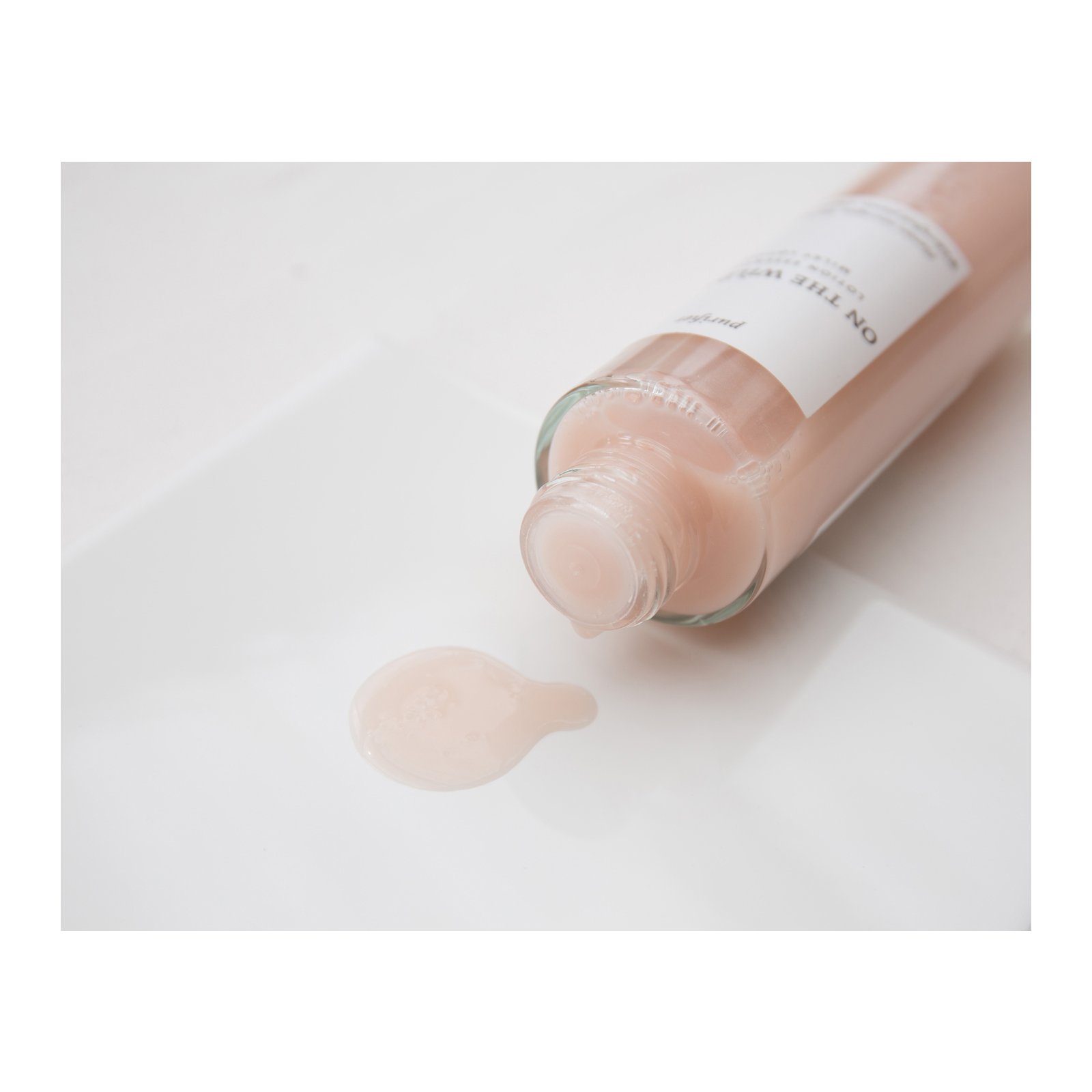 Essential lotion ON THE WILD SIDE No color