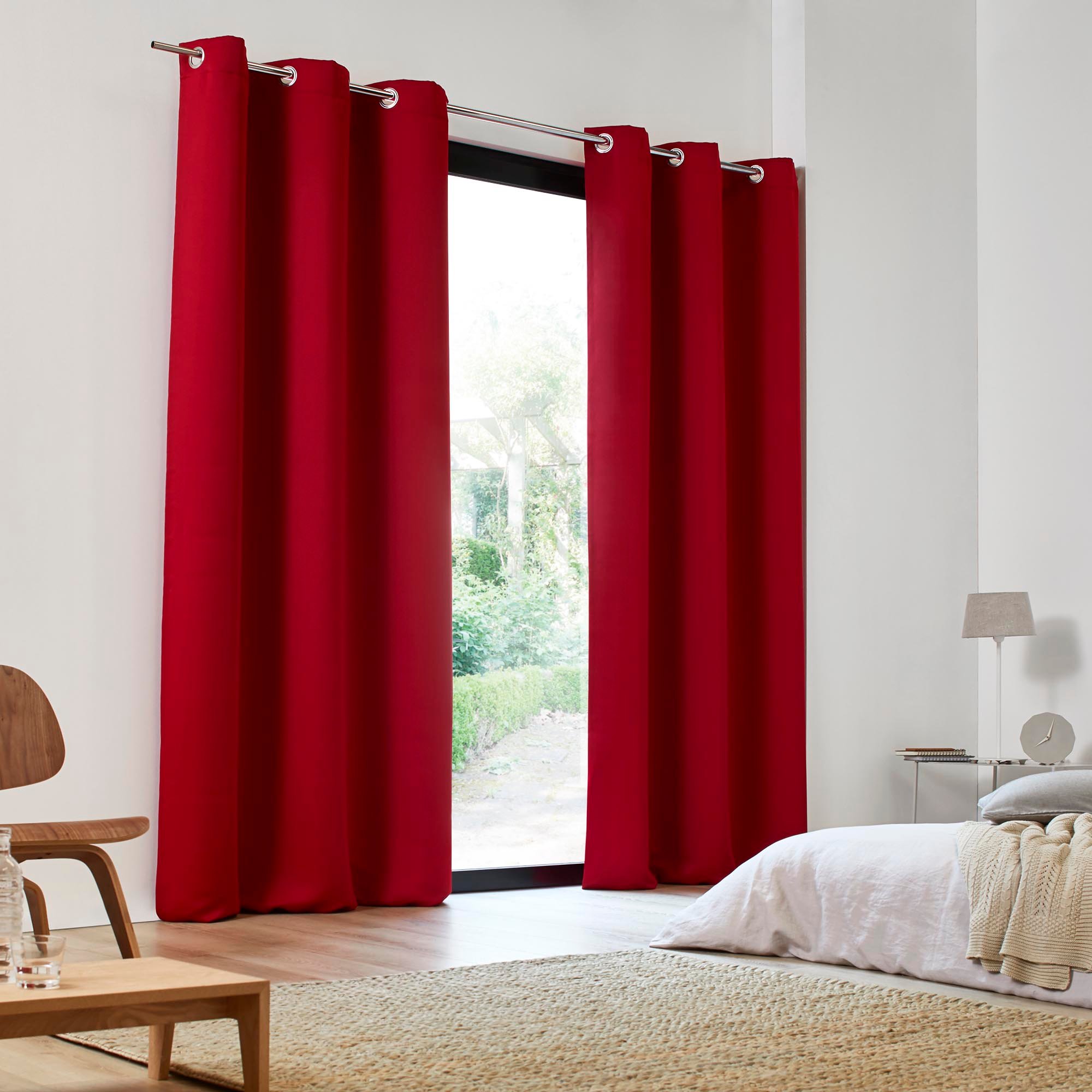 Pack of 2 blackout curtains with eyelets MADURA Red