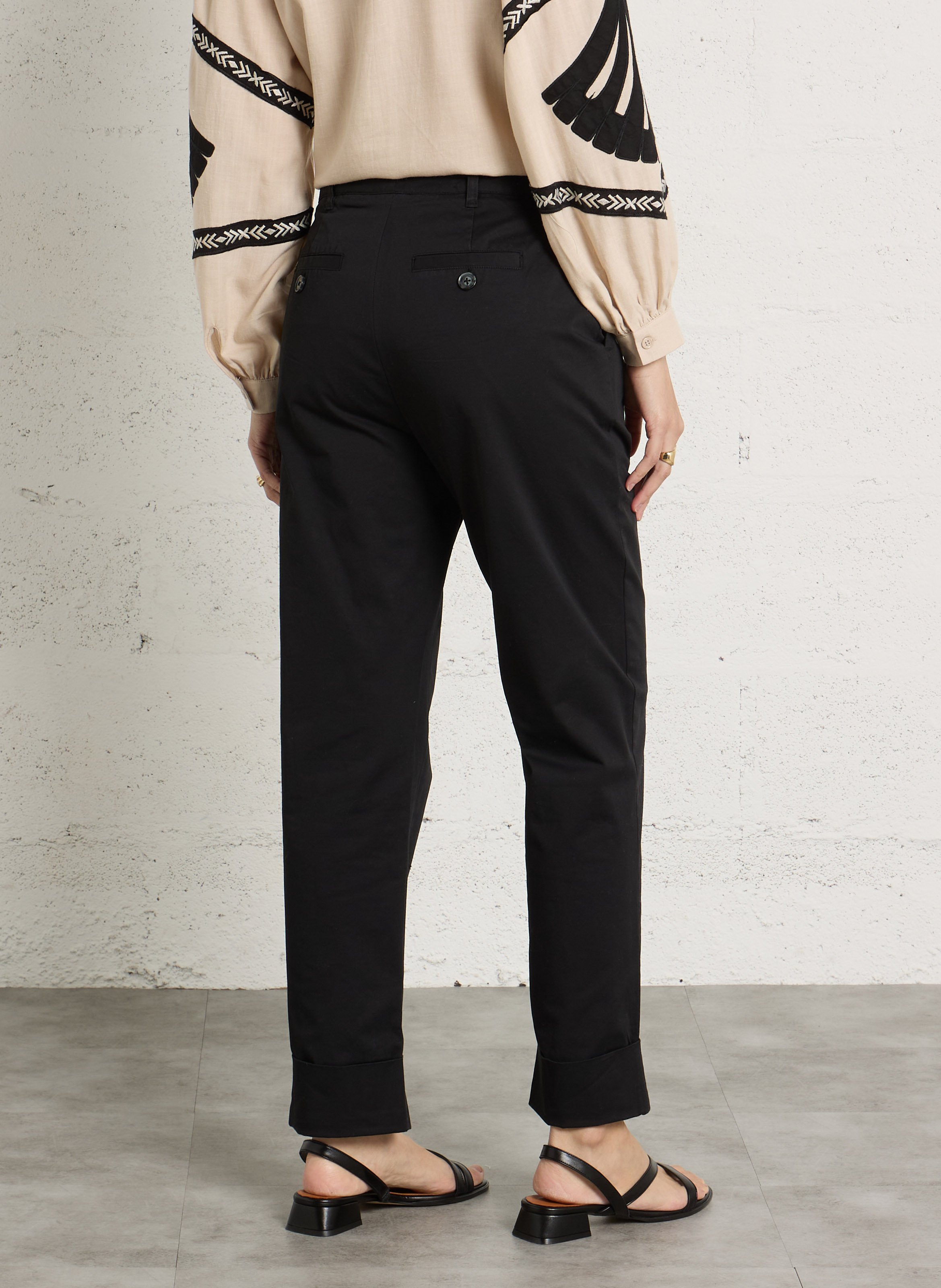 Pantalon cigarette en coton mélangé LEON & HARPER Noir