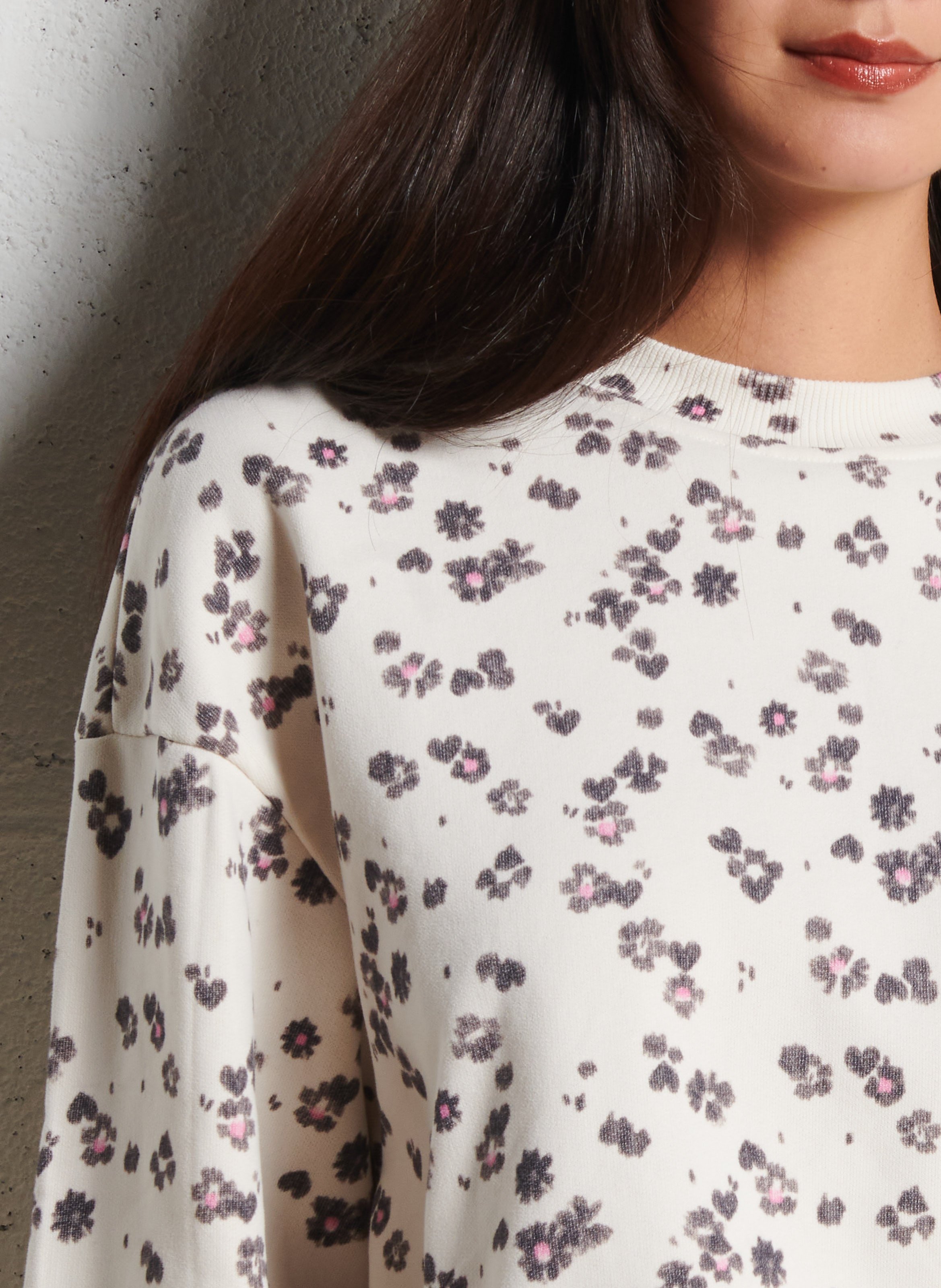 Oversized round neck floral print cotton sweatshirt DES PETITS HAUTS White