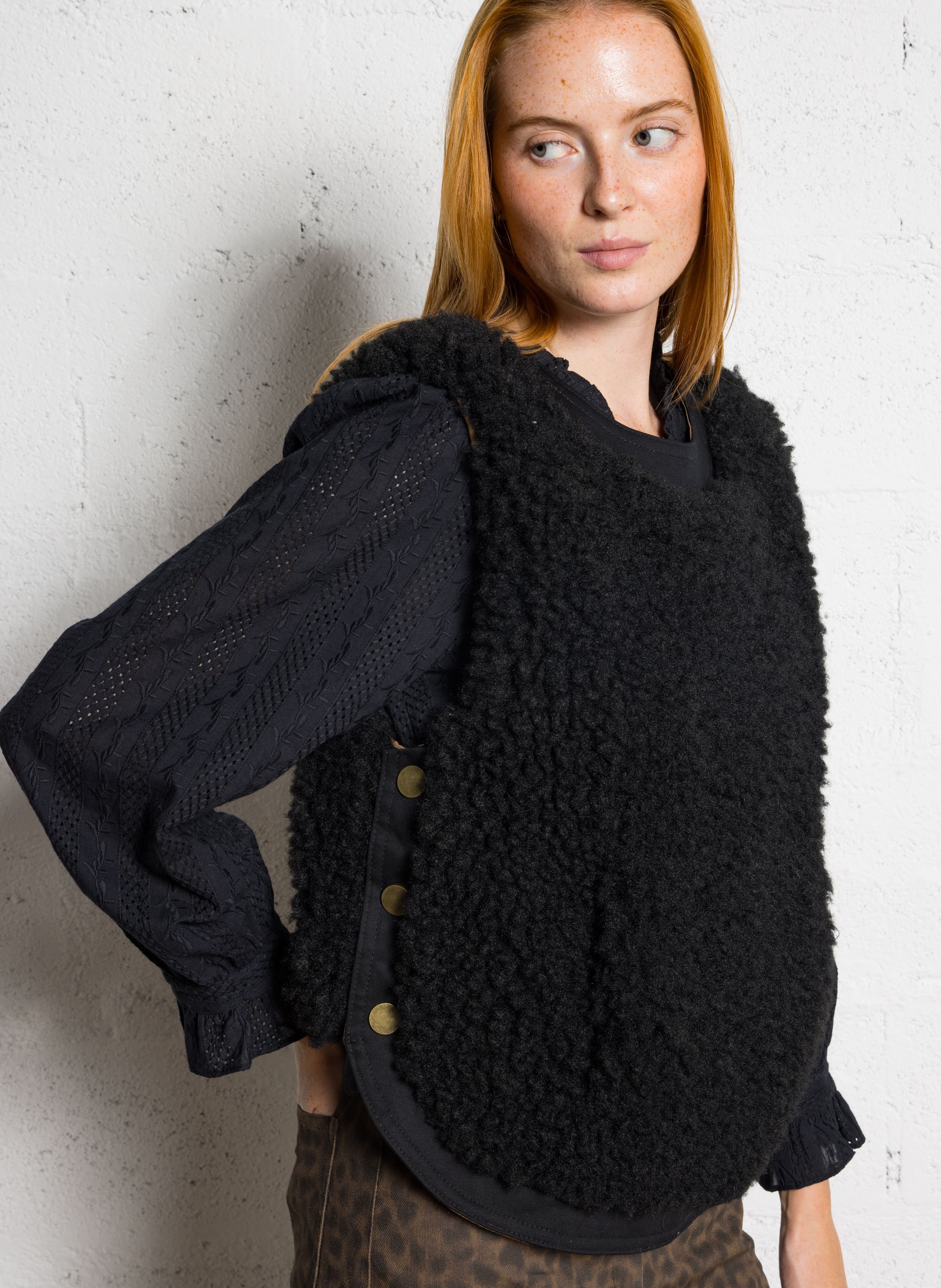 Sherpa vest met ronde hals LEON & HARPER Zwart