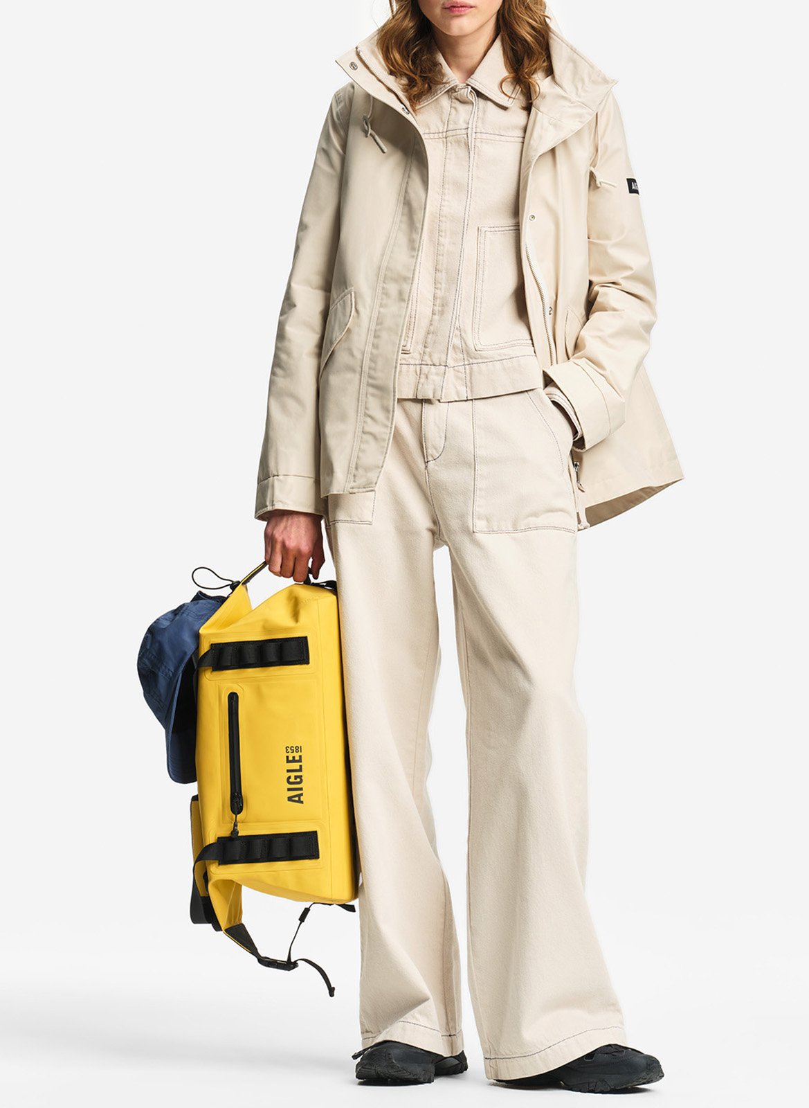 Plain zip-up parka with hood AIGLE Beige