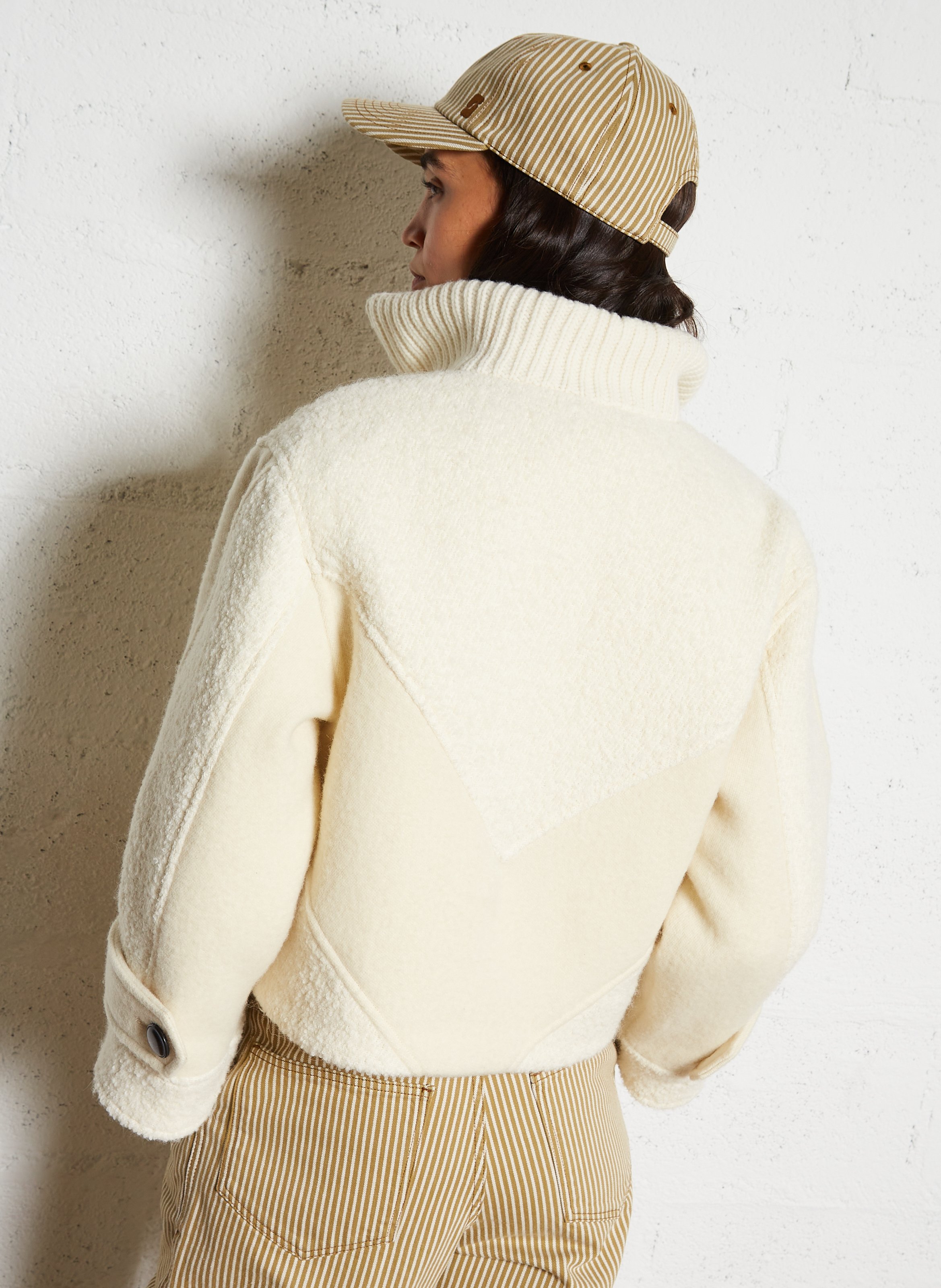 Straight-cut knit jacket Beige