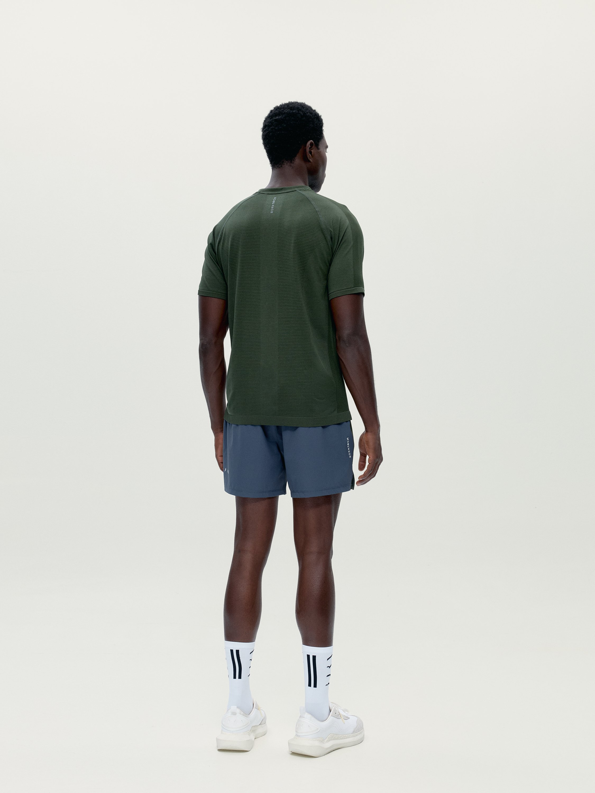 Men's sports T-shirt with short sleeves and reflective details BORN Green