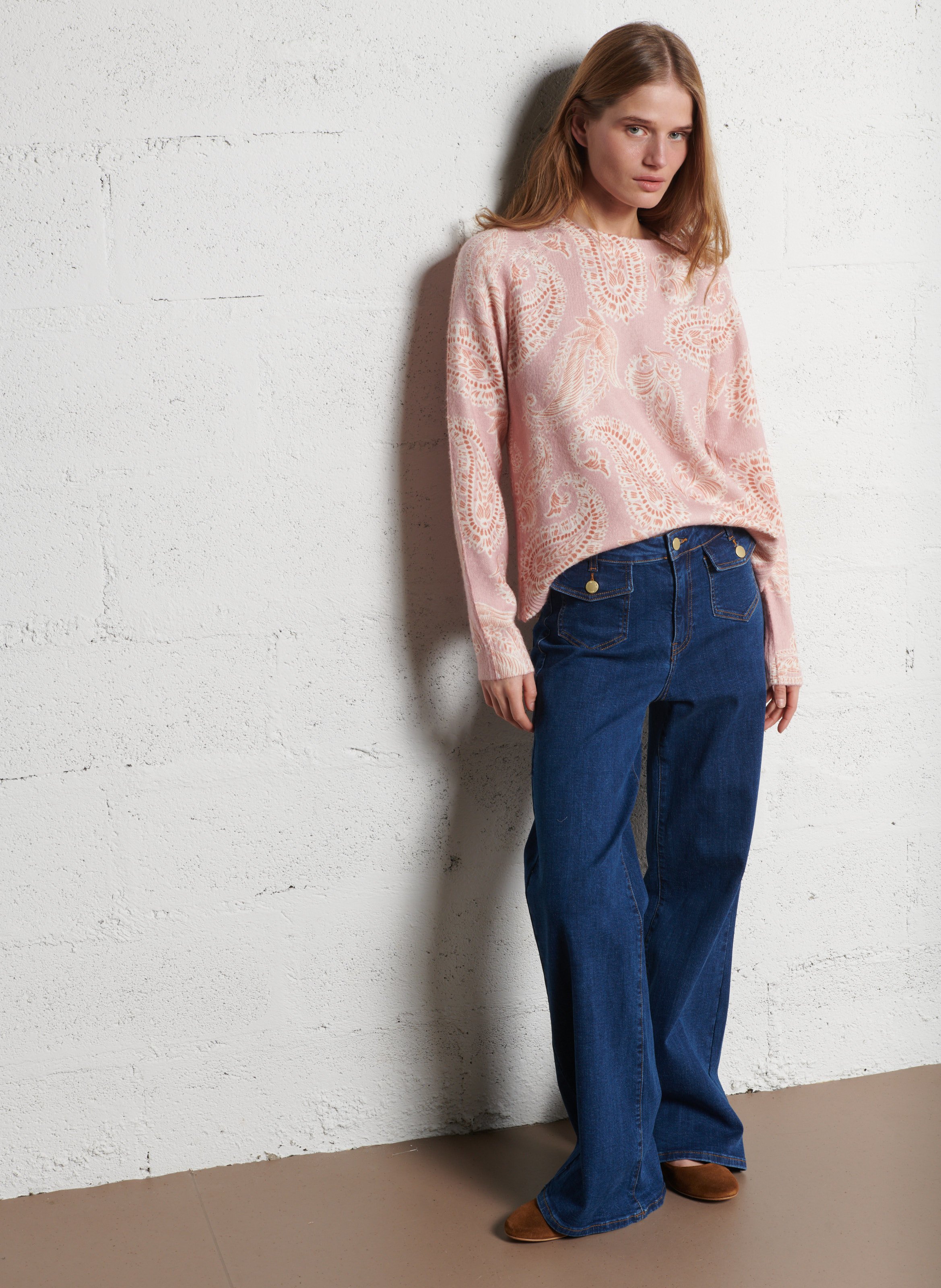 Charlotte - Flared Jeans aus Baumwolle - Look 8