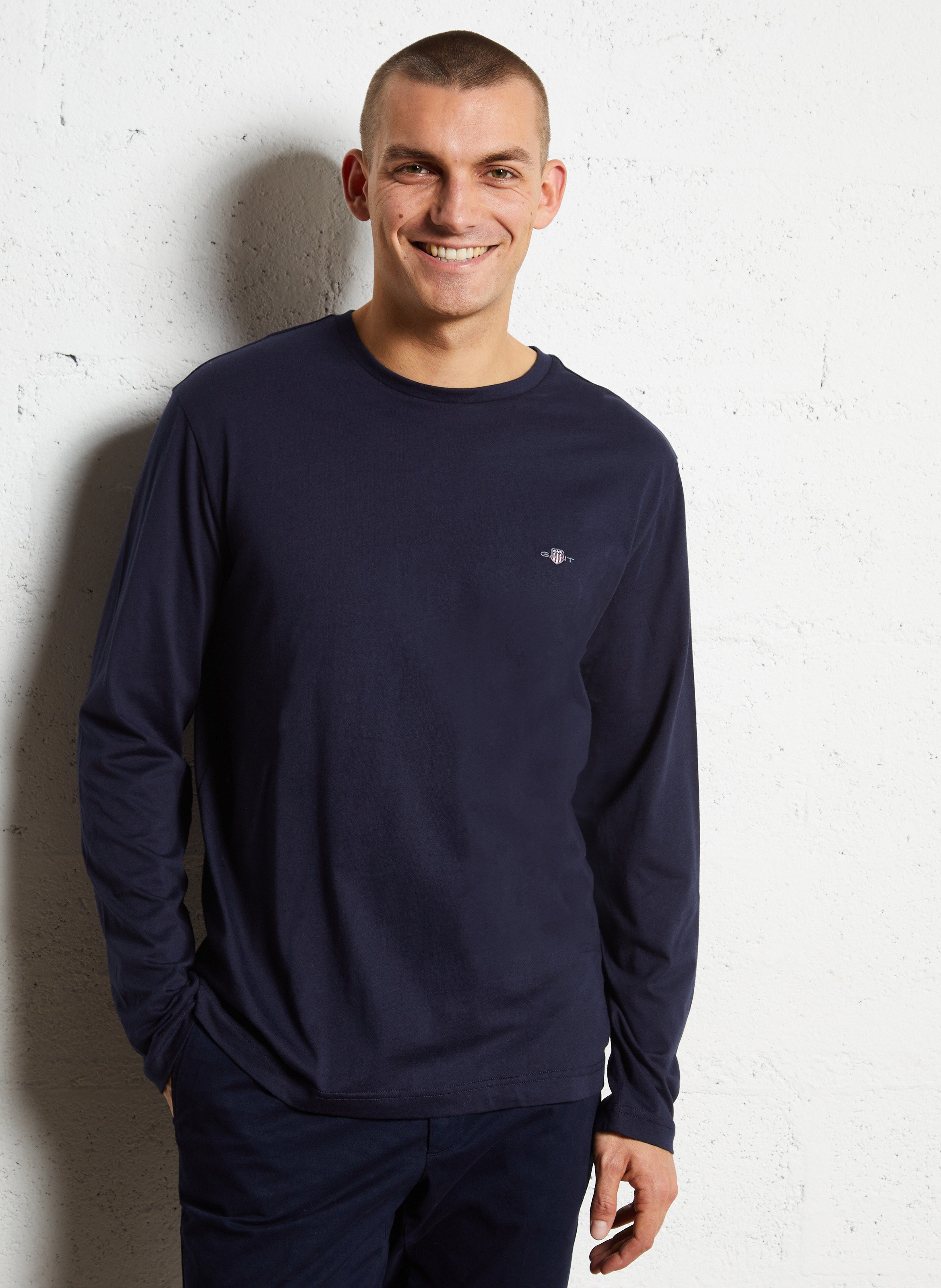 ATTENDRE POUR MEL DEMANDE MARQUE GANT