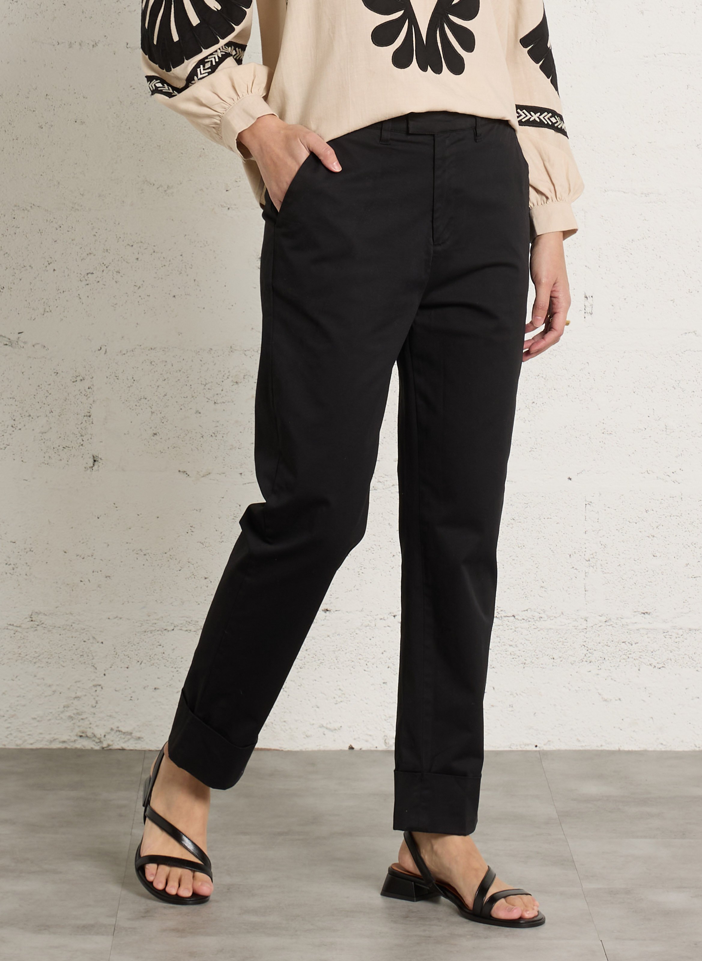 Pantalon cigarette en coton mélangé LEON & HARPER Noir